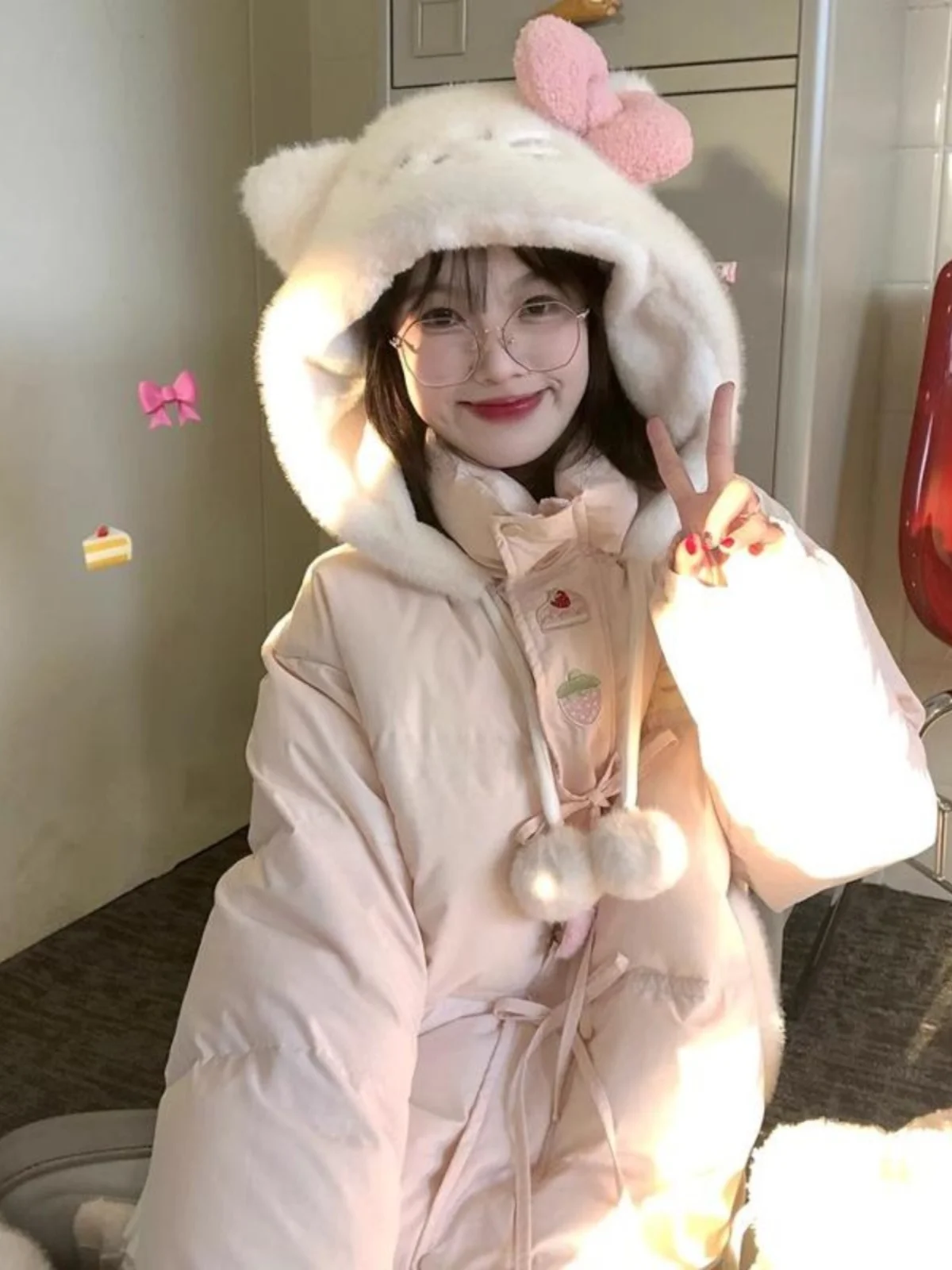 

Warm Cotton Jaet Women's Stberry Cake Embroidery Fluffy Bread Sle Coat Long Sve Hooded Winter New Arrival