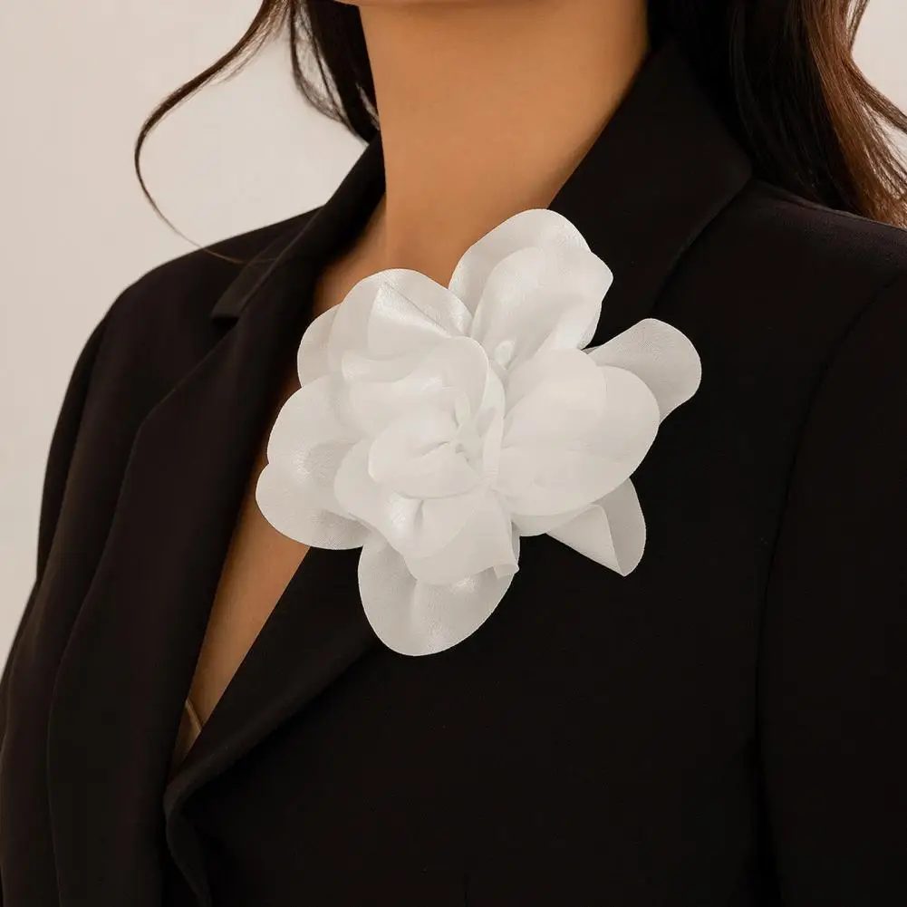 Suit Corsage Elegant Fabric Flower Corsage Brooch for Women Stylish Suit Coat Collar Pin Chic Hat Scarf Dress Decoration Prom