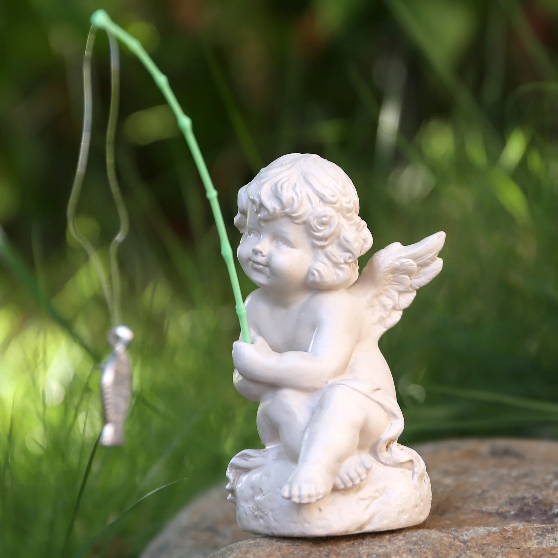 European Cute Resin Angel Figurines Fishing Desk Ornaments Plaster Statue Succulent Flowerpots For Garden And Balcony Decoration