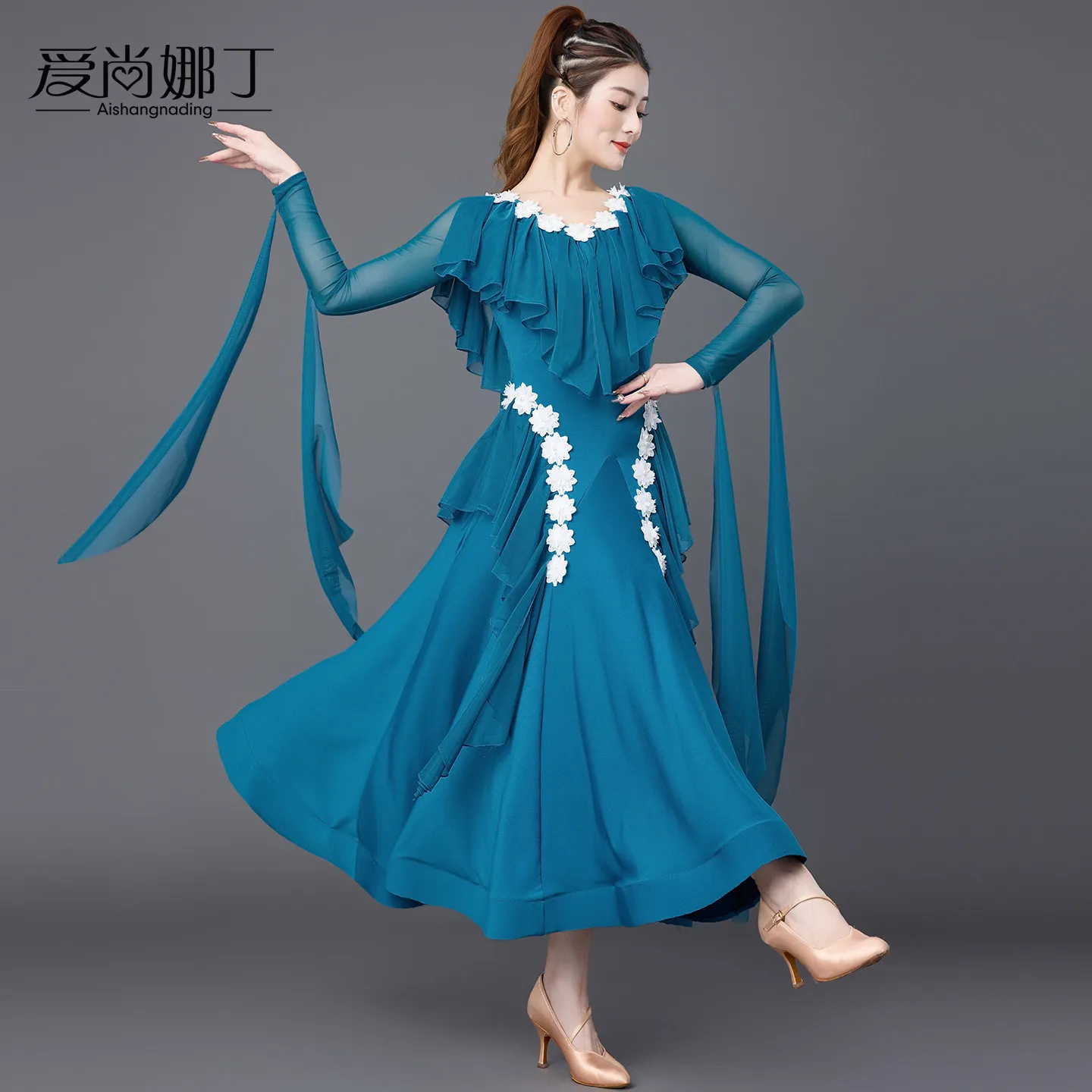 2026 New Modern Dance Dress National Standard Waltz Dance Competition Table Performance Clothing 7231