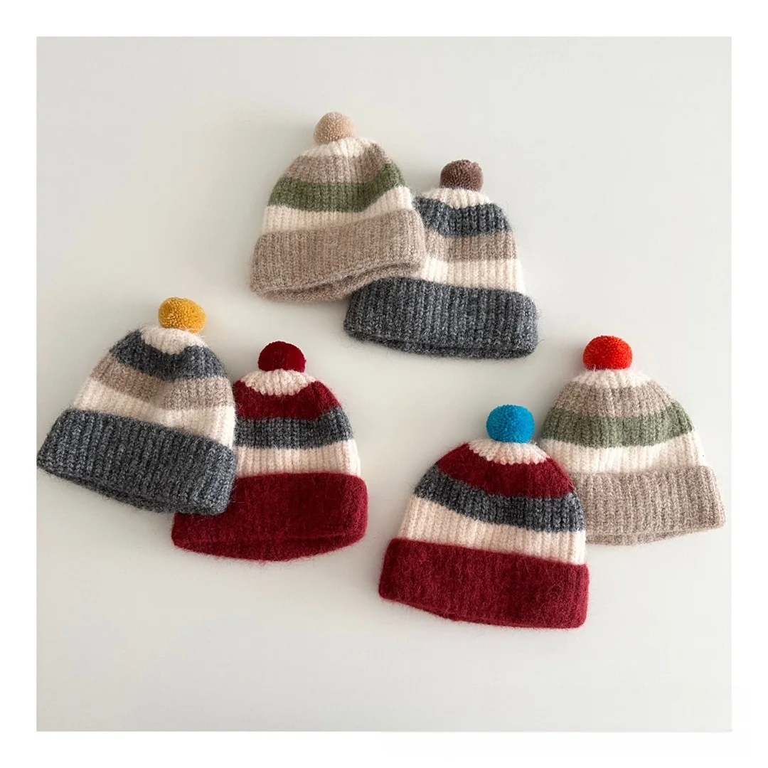

Winter Kids Stylish Striped Color Knit Hat Cute Prom Cuffed Design for Boys Thicken Girls Knit hats