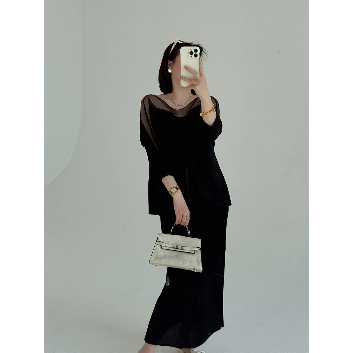 Miyake Folds 2026 New Spring Mesh Splicing Design Sense Pleated Fashion Suit Female Temperament Senior Elegant Two-piece Set