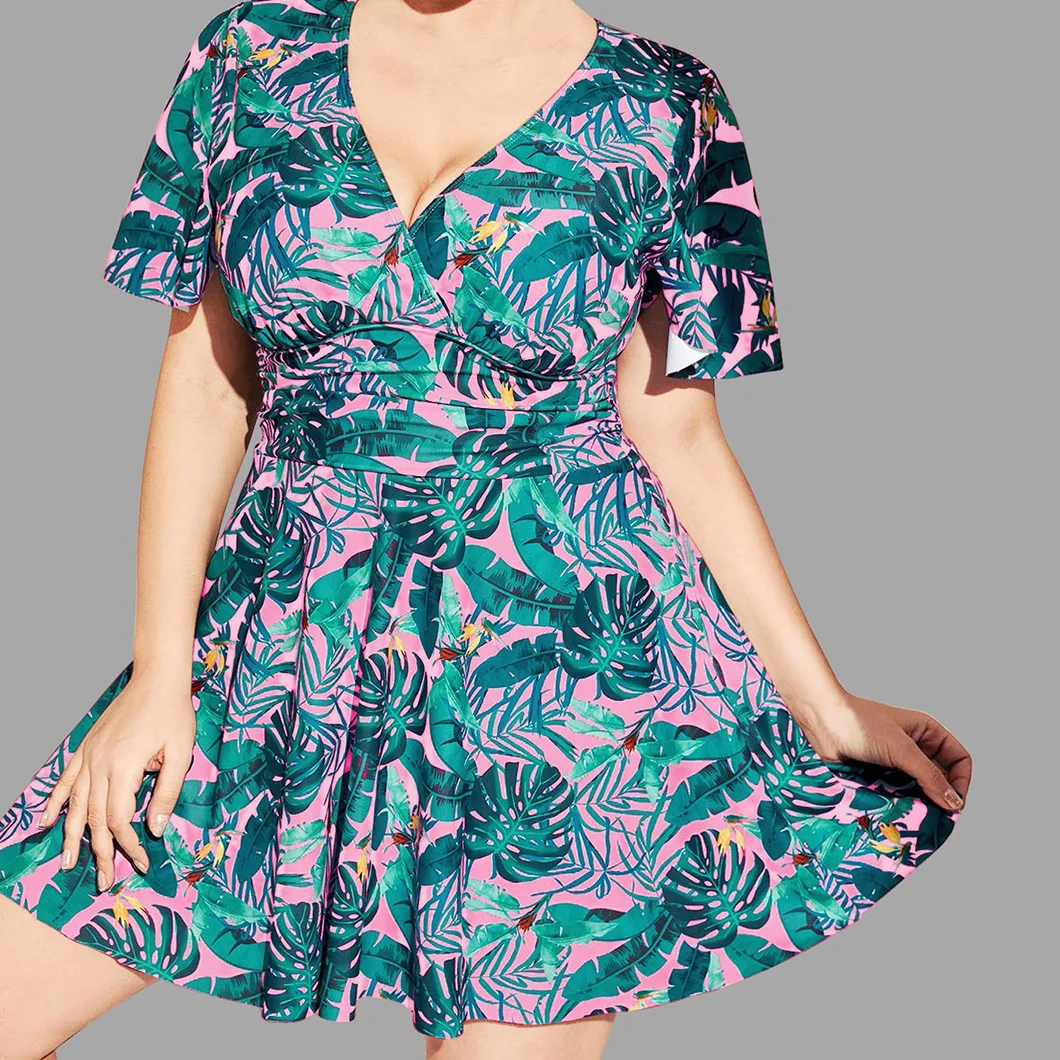

Printed short-sleeved swimsuits plus-size deep V bikini swimsuits fashionable beach skirt-style one-piece swimsuits