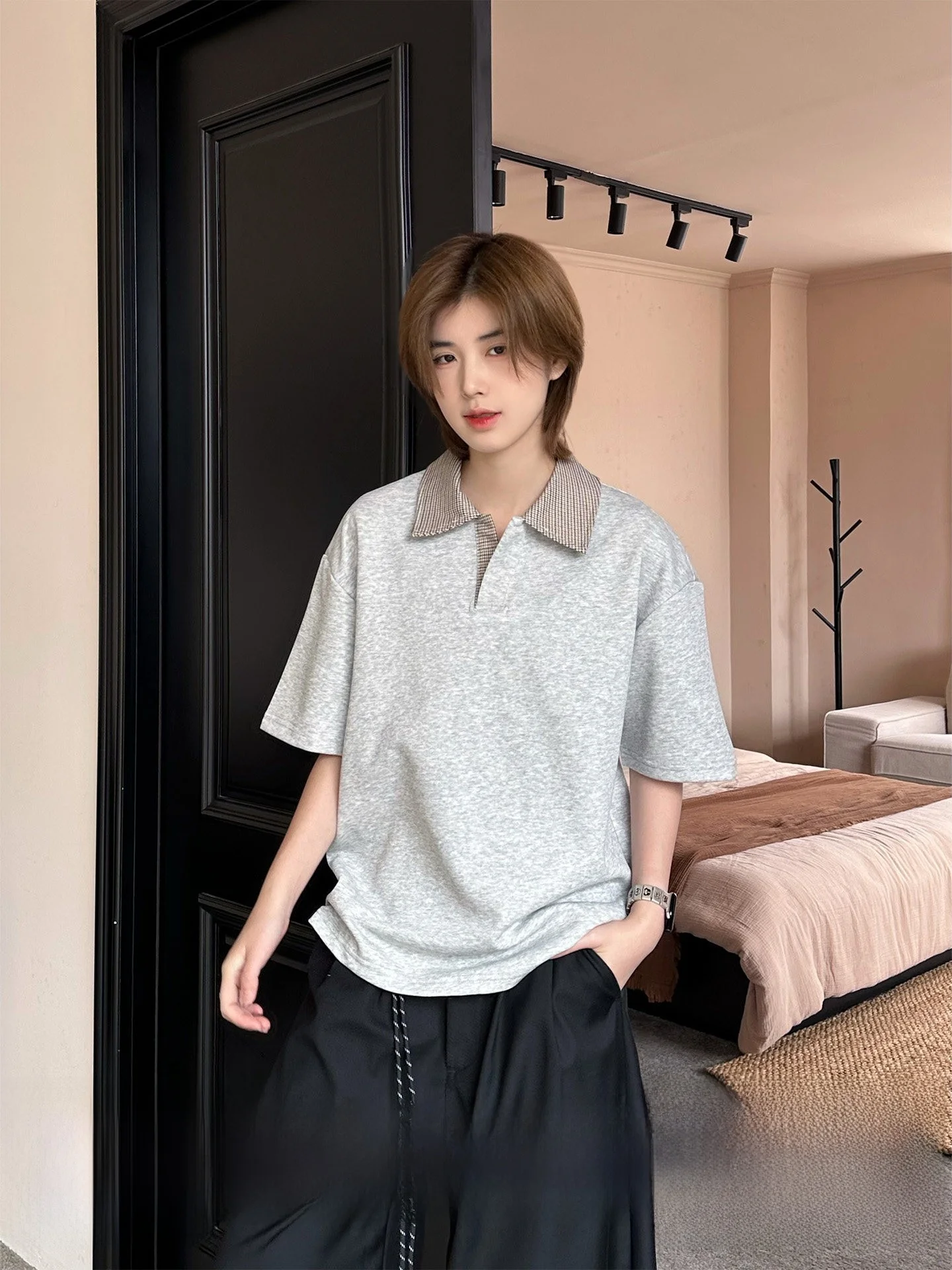 

Neutral Style Ja1 T-Shirt Short Sleeve Turn-down Collar Splice Cotton Men Women Summer Simple Couple Tops Loose Fit Shoulder