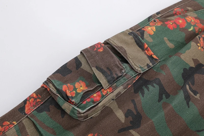 Herren Camouflage Blumenmuster Cargo-Shorts Multi-Taschen Weite Lässige Tarnmuster-Shorts Mode Streetwear Weites Bein Knielange Hosen – Detail 10