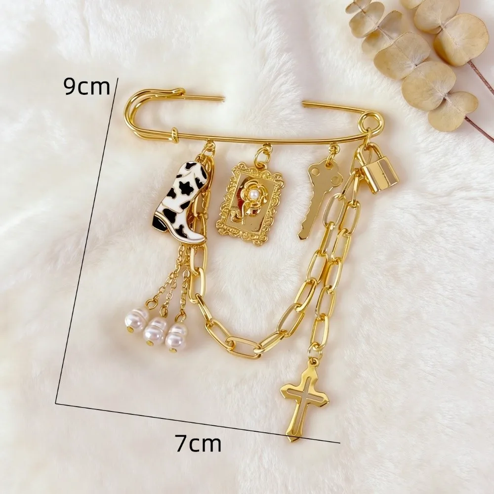 Trendy Pearl Shell Lady's Brooch Fixed Anti Exposure Tassel Chain Brooch Alloy Versatile Bead Tassel Pin for Women