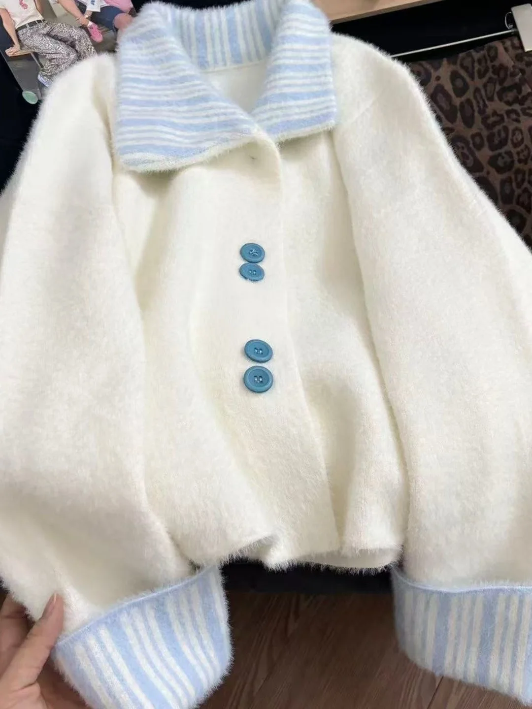 

Корейский высококачественный вязаный свитер из искусственного меха, пальто, женский осенне-зимний новый маленький трикотаж, повседневный топ