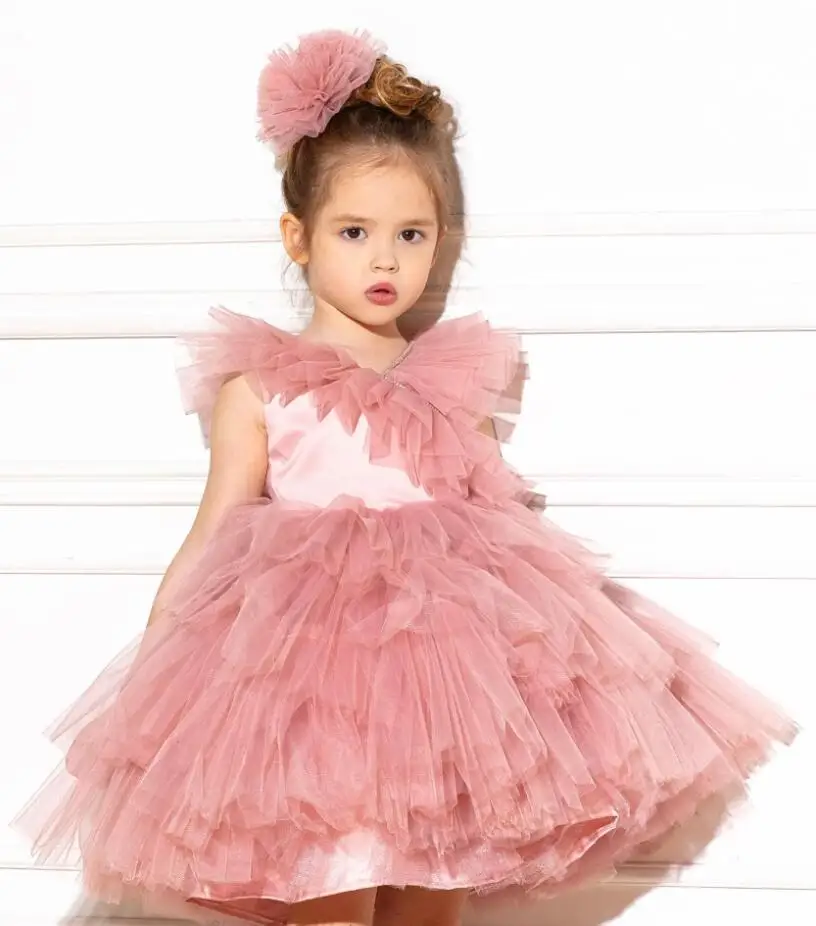 

Pink Princess Flower Girl Drses For Wedding V Neck Tulle With Bow Layered Puffy Holy Communion Wear Birthday Party Ball Gowns