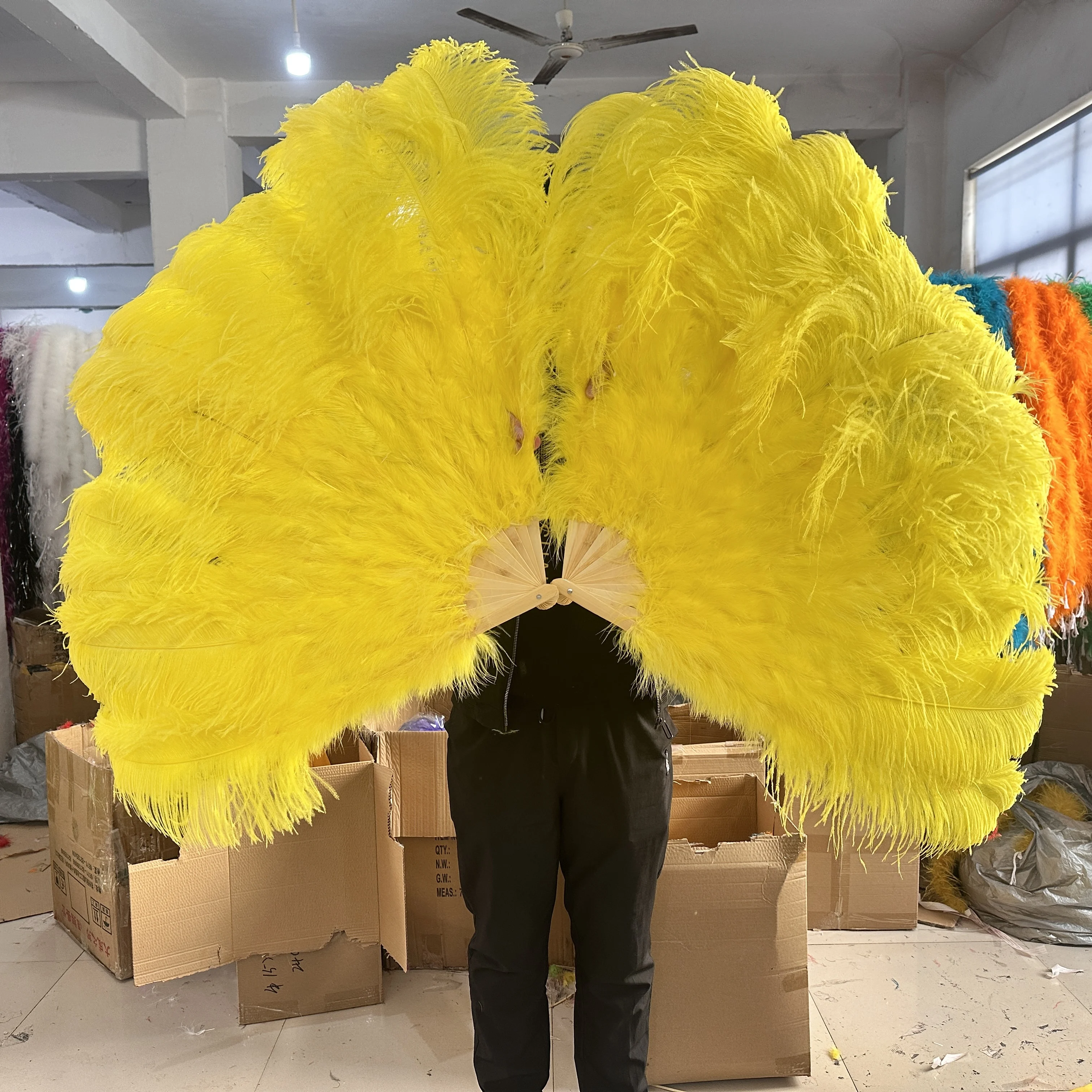 Yellow Large Ostrich Feather Fans Fluffy Performance Props Stage Show Props Fan Dance Various Styles Party Folding Hand Held Fan