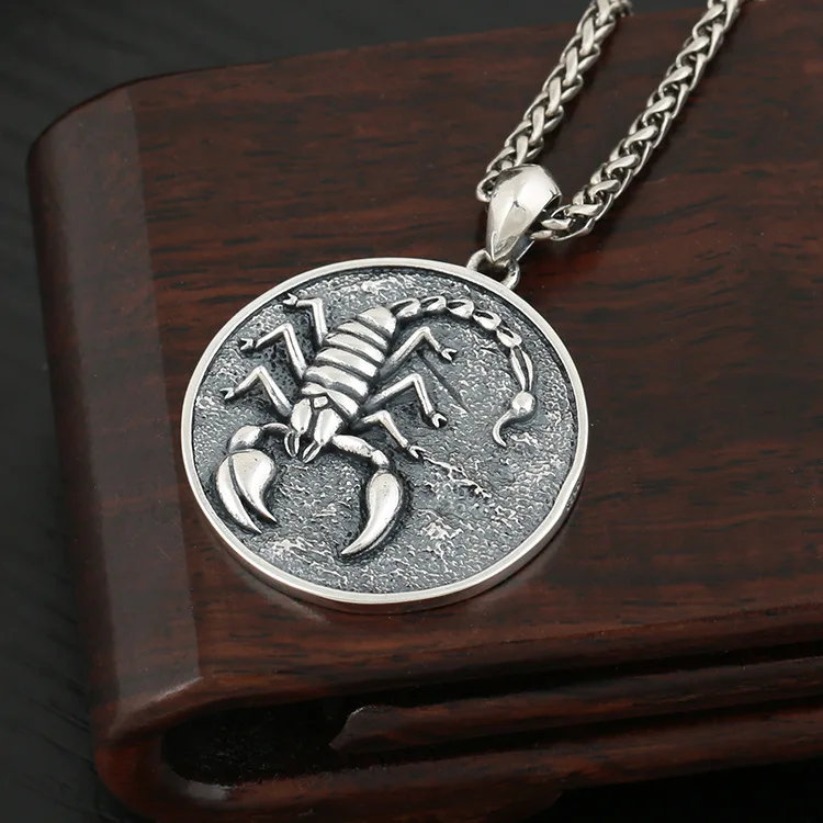 S925 Sterling Silver Scorpion Ancient Coin Hanging Tag Pendant Punk Fashion Thai Silver Retro Scorpion Necklace Pendant Wholesal