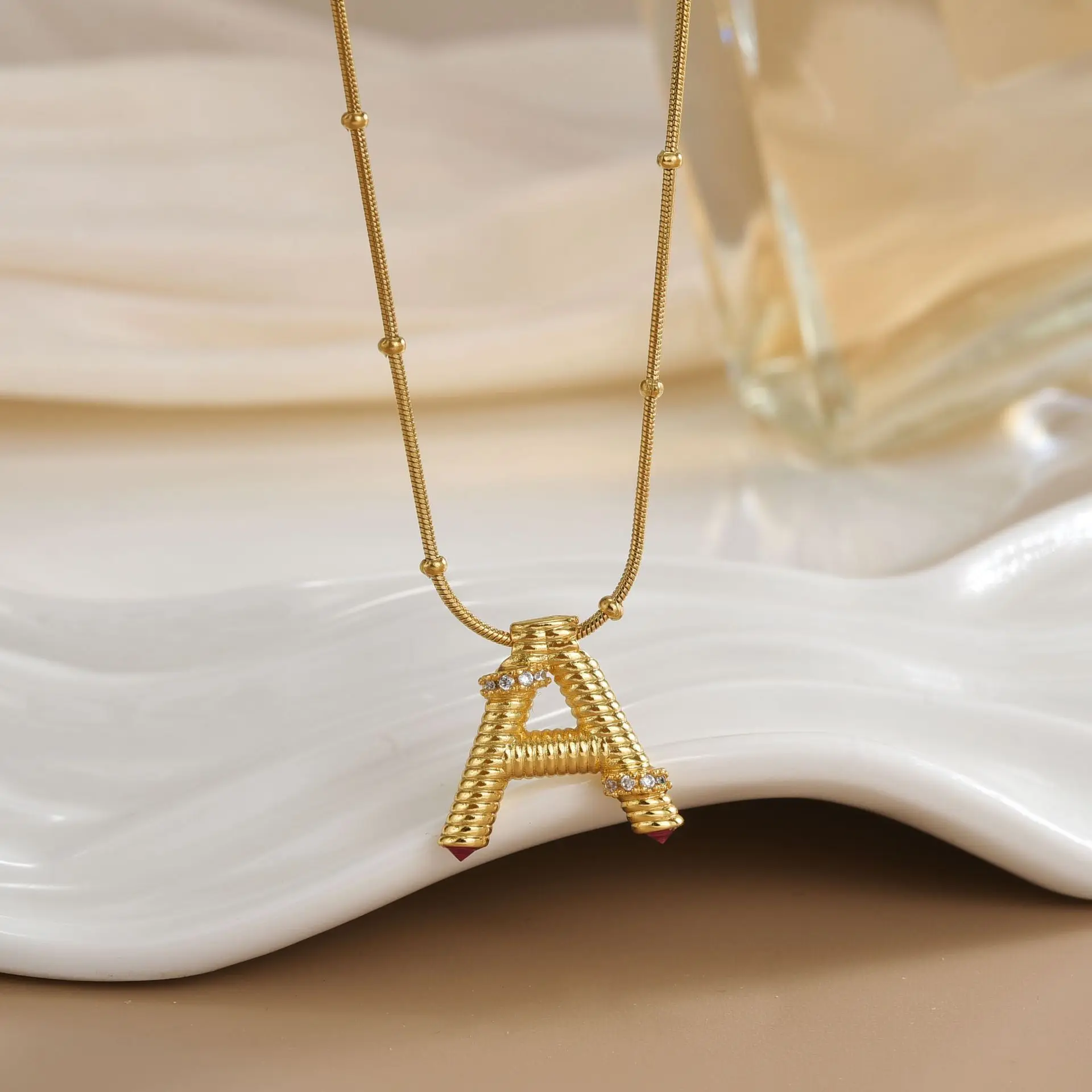 Customized micro-paved zircon 26 English letters pendant necklace new style simple fashion versatile jewelry CJH