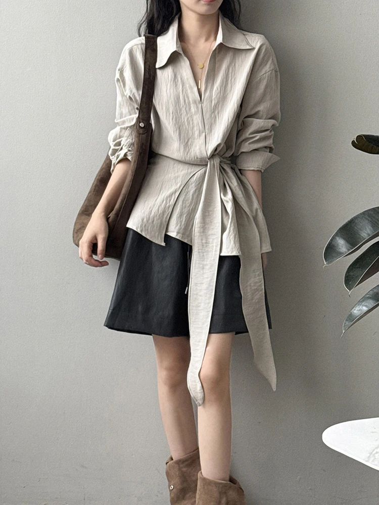 FANAN Camicie di design con vita arricciata irregolare per le donne Camicette a maniche lunghe con risvolto Solid Office Lady Top Fashion 2025 Autunno Nuovo