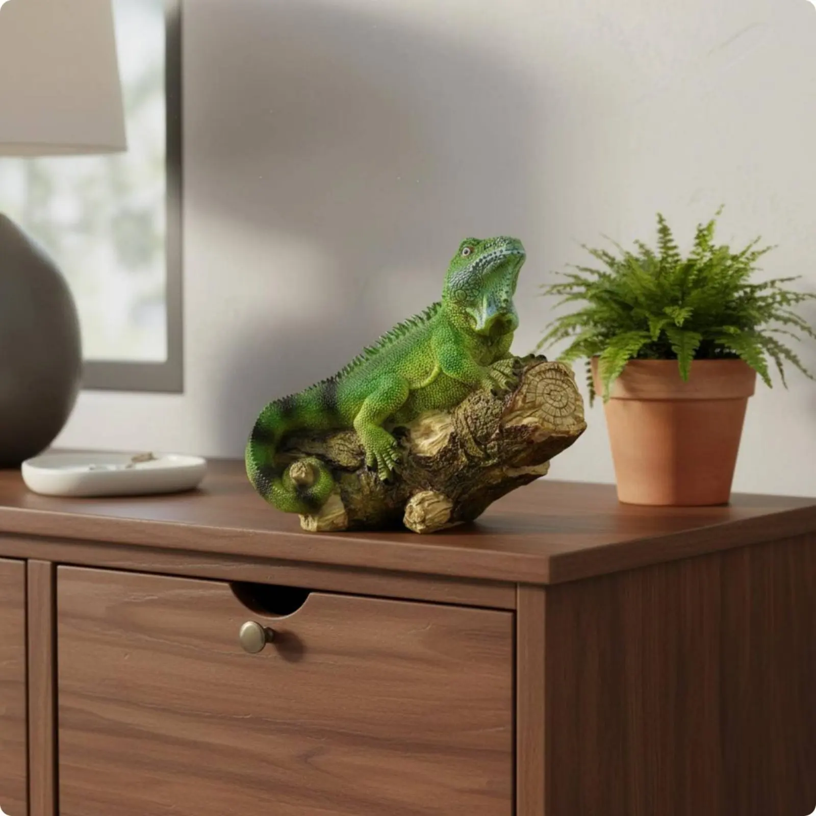 

Lizard Figurine Realistic Details Resin Lizard Sculpture Creature Ornament Lifelike Hand-Painted for TV Cabinet, Desk
