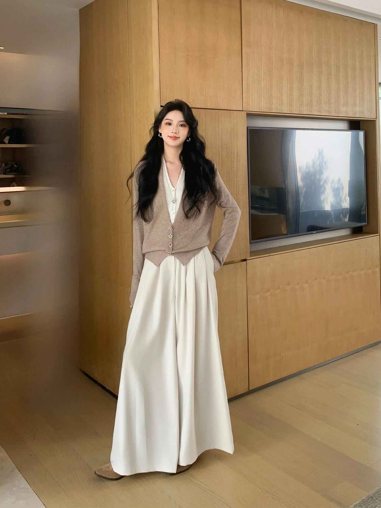 

High Waist Straight Leg Wide Leg Pants Women's Casual Autumn Treenut Rice Cake Pants Loose Fit Comfortable Fem Trousers