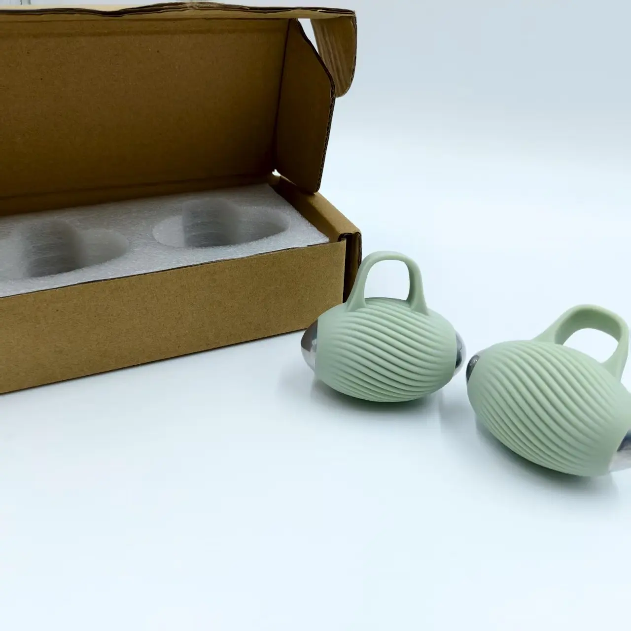 Thumbnail 4 - #18 Latest Fitness Balls Offers