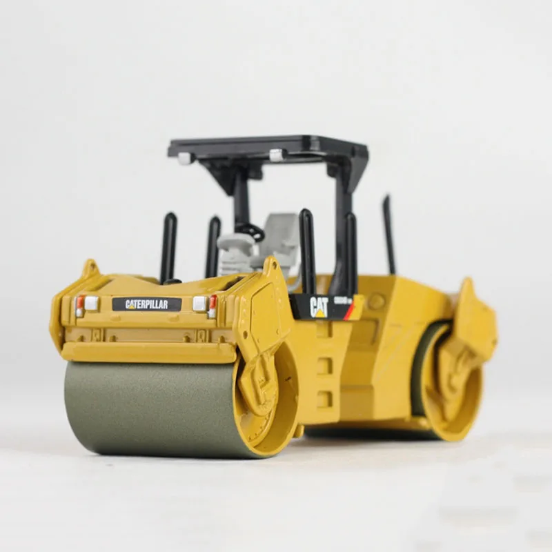 

Diecast Alloy 1:50 Scale CB-534D XW Urban Road Roller Model Adult Nostalgia Classic Collection Toys Static Display Gift Souvenir