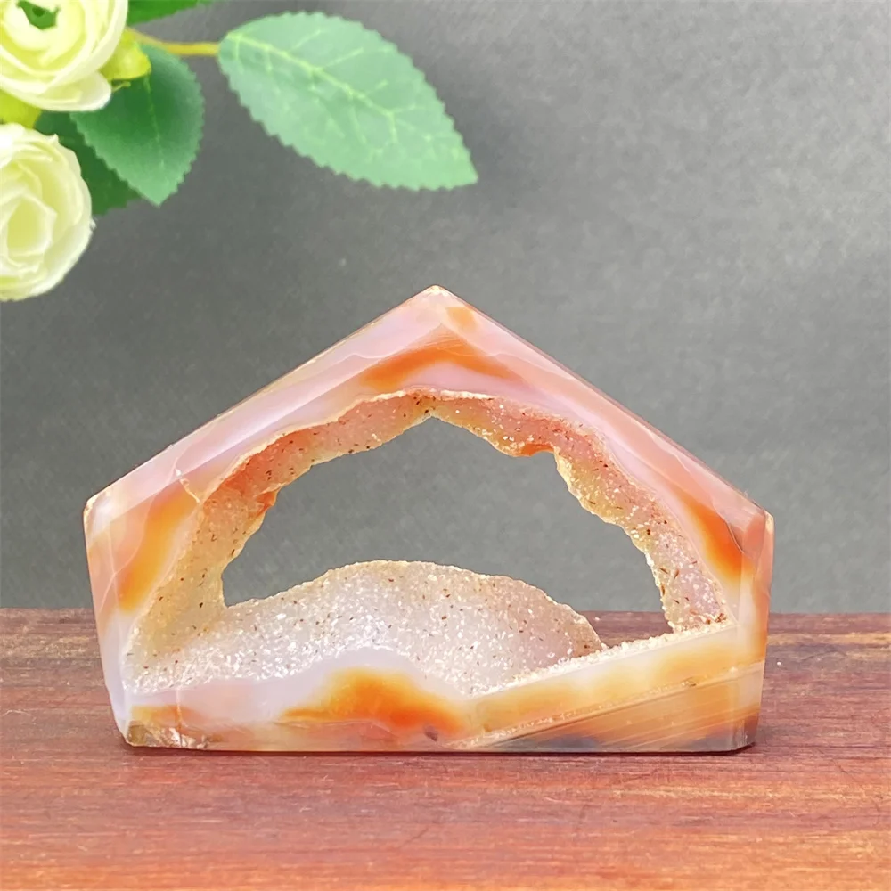 

High-Quality Red Agate Crystal Cave Door Natural Gemstone Jewelry Decoration Gold Onion Powder