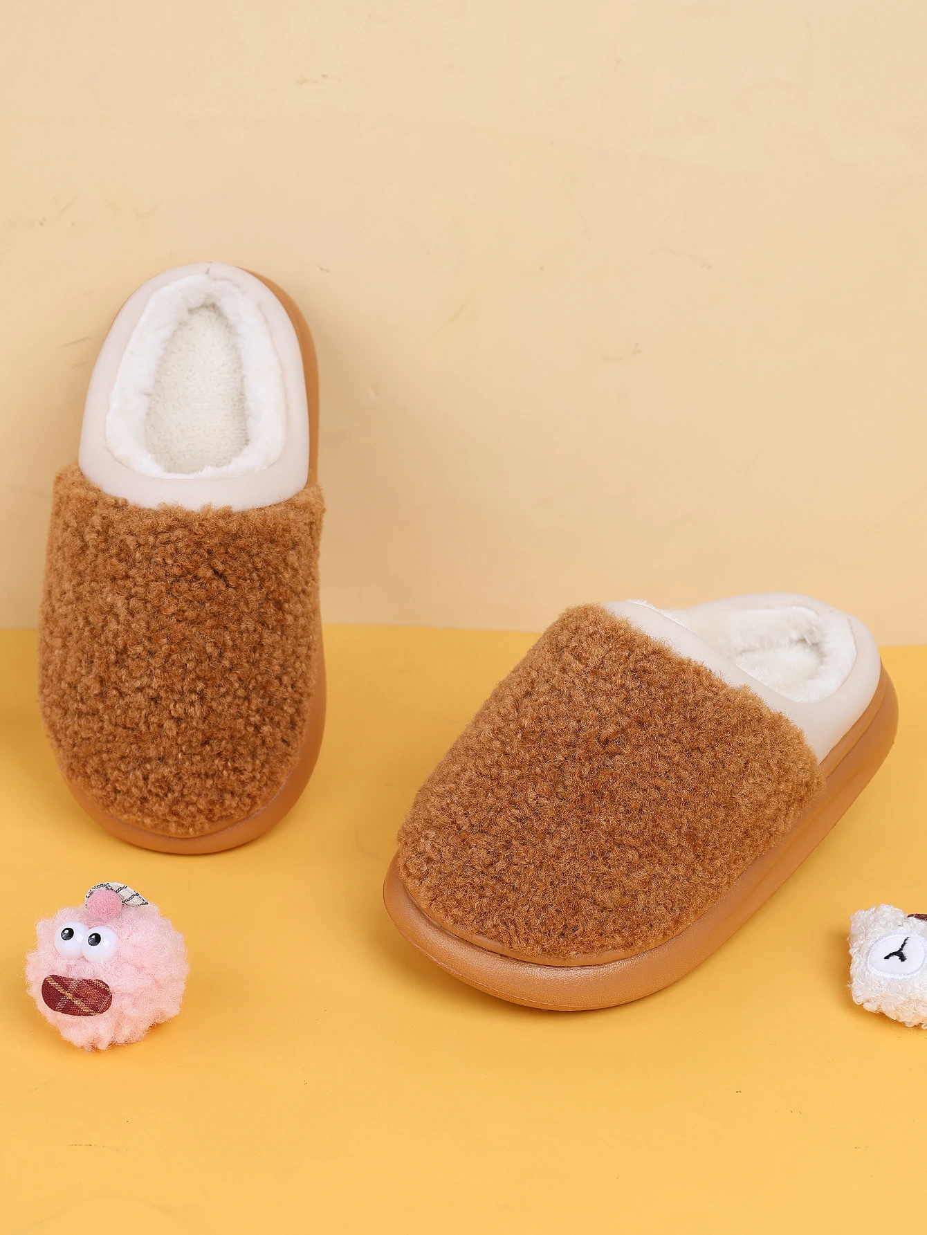 

Children's Cotton Slippers for Girls, 2025 New Winter Indoor Plush Warm Thick-Soled Anti-Slip Cotton Slippers