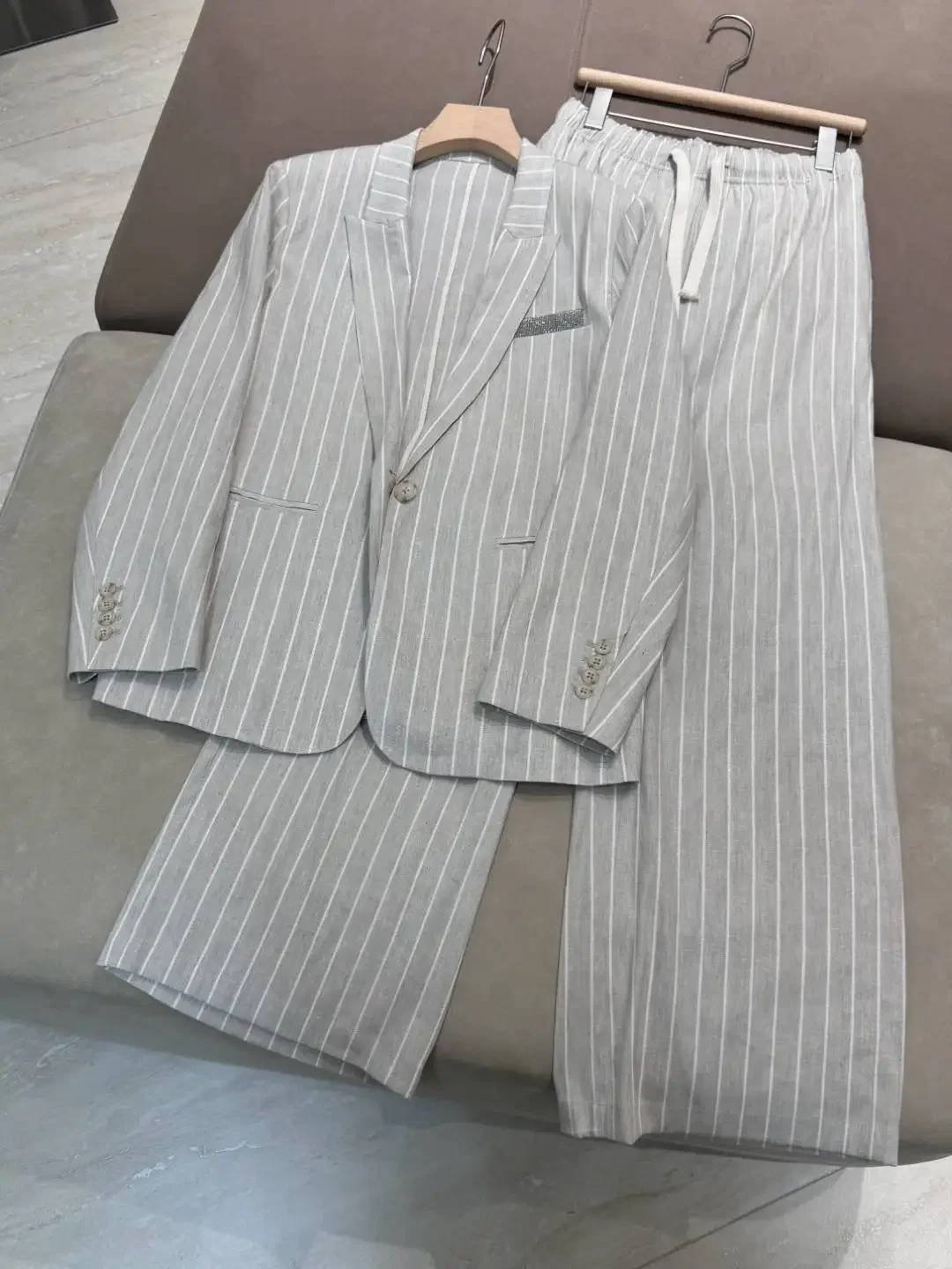 

Spring 2025 Women's Striped Linen Blend Suit Beaded Single Button Blazer or Elastic Waist Straight Wide Leg Pants 2-Piece Set