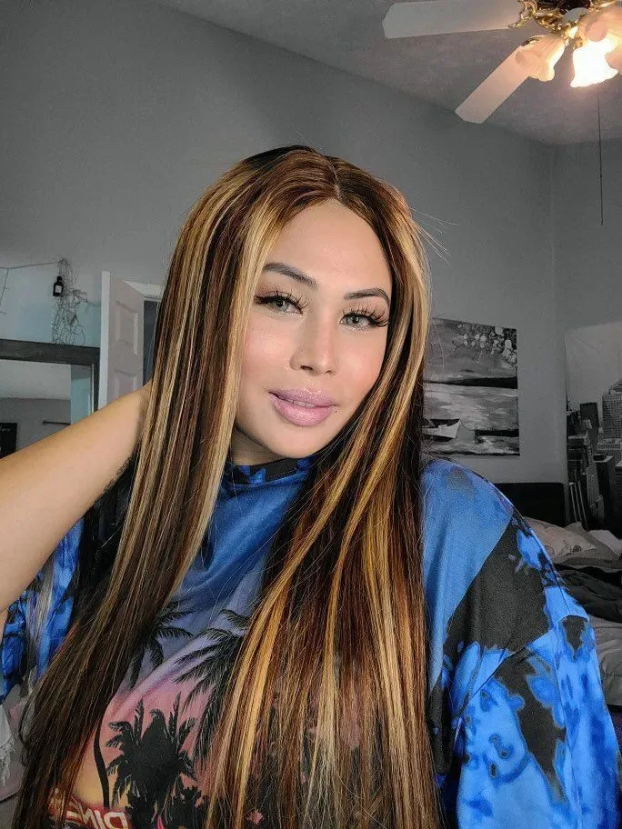 13x4 Glueless Blue Long Straight Synthetic Lace Front Wig Pre Plucked Ready To Wear for Women 24-32 Inch Daily Use