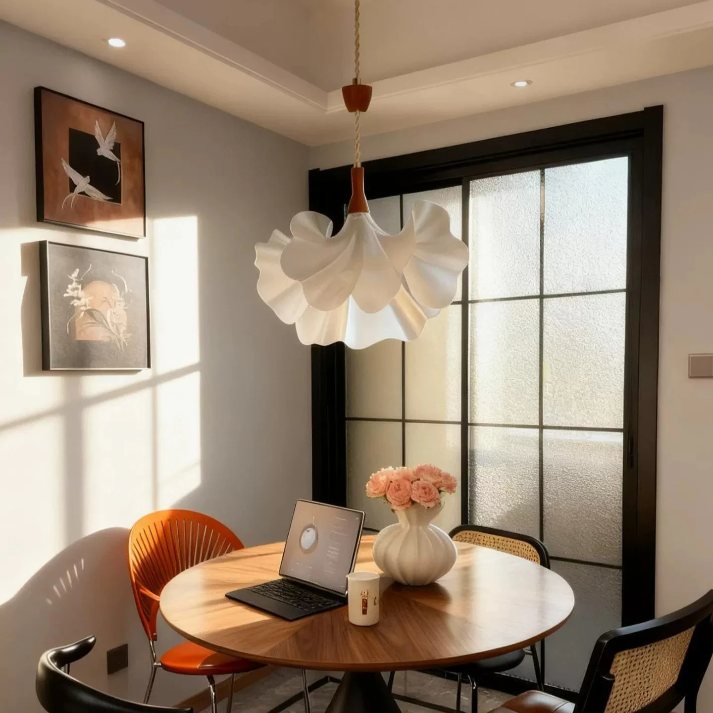 Japanese Flower-shaped Pendant Light Luxury Dining Table Hanging Lamp For Living Room Bar Antique Simple Acrylic Pendant Lamp - view 2