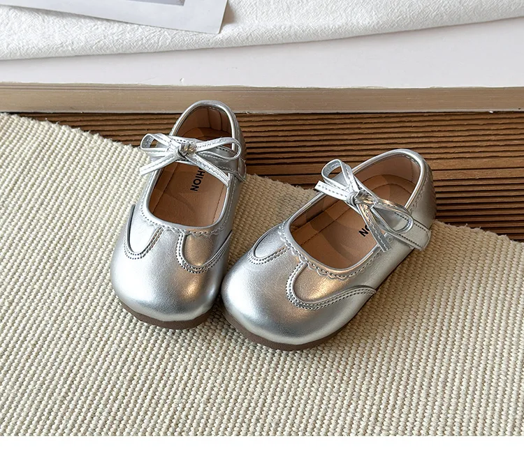 Kinder-Lederschuhe für Mädchen 2026 Frühling&Herbst Neue Mode Koreanischer Stil Weiche Schleife Rutschfeste Modische Prinzessinnen-Schuhe – Detail 16