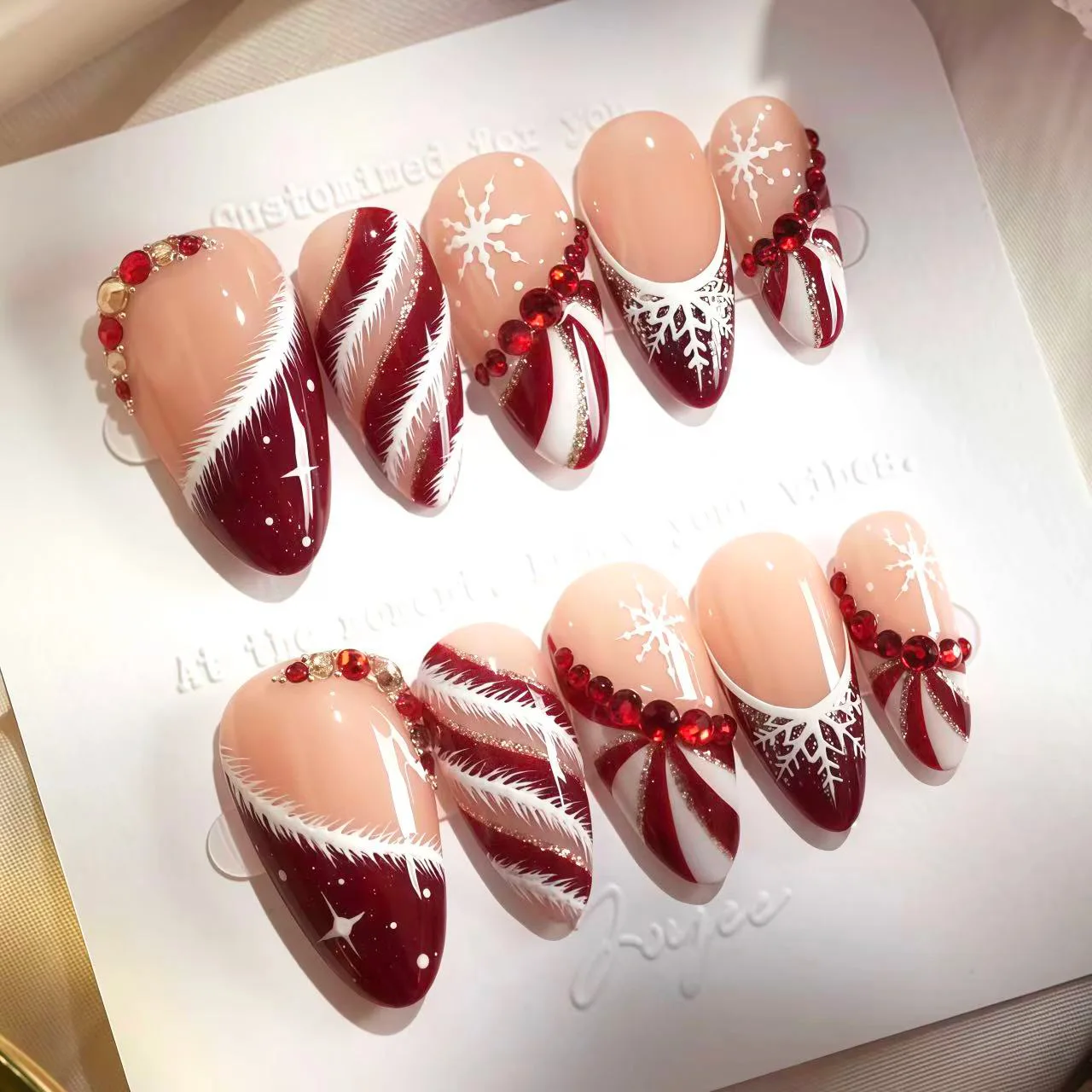24Pcs Christmas Plaid French Fake Nails Detachable Press on 3D Bow Gilded Decor Nail Snowflake Polka Dot Color Diamond Nails Art