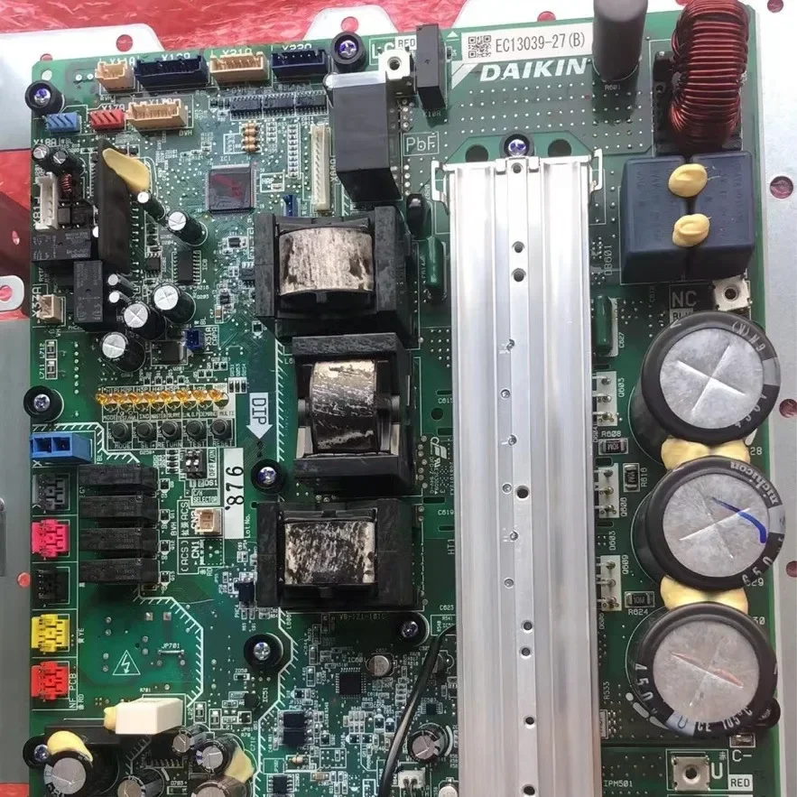 Applicable to Daikin computer board PC13039-27-47 Applicable models RDQ6CAV