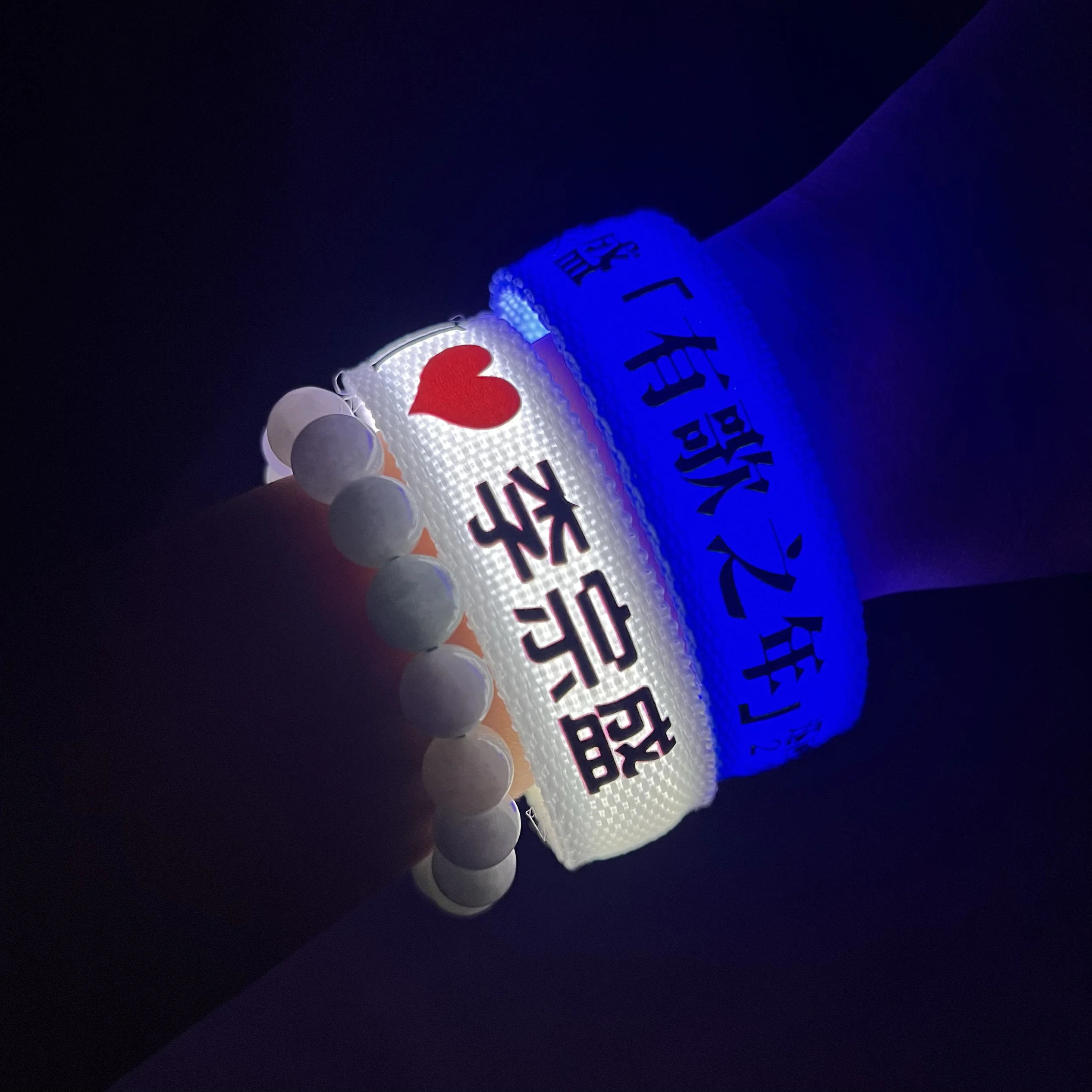 2026-li-zongzhen-bastoes-fluorescentes-para-apoio-em-shows-ao-acessorios-de-performance-cores-variadas-diametro-2cm