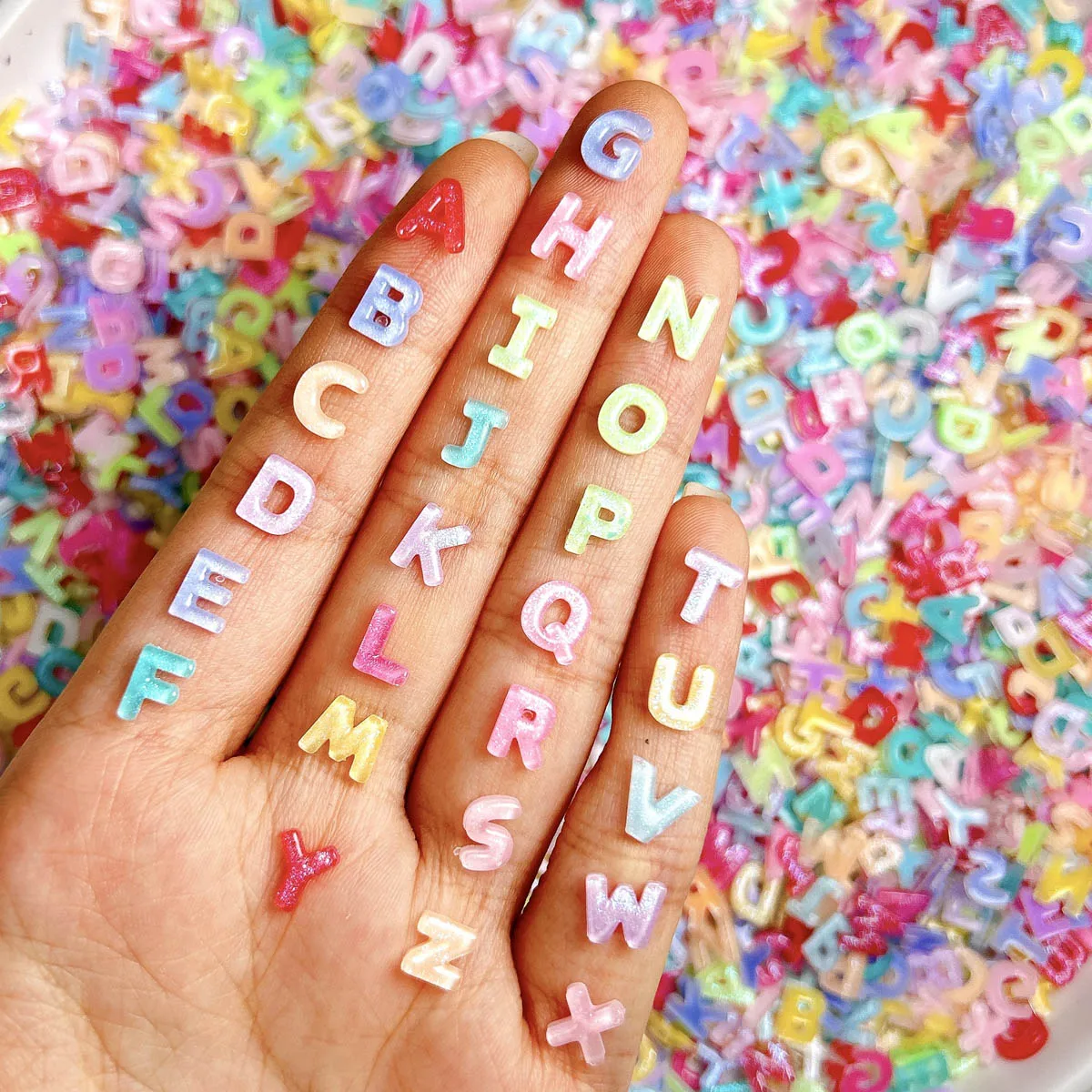 Jalea translúcida, letras coloridas, dijes de resina para uñas, alfabeto inglés luminoso Kawaii regordete, decoraciones artísticas para uñas, piezas para uñas DIY