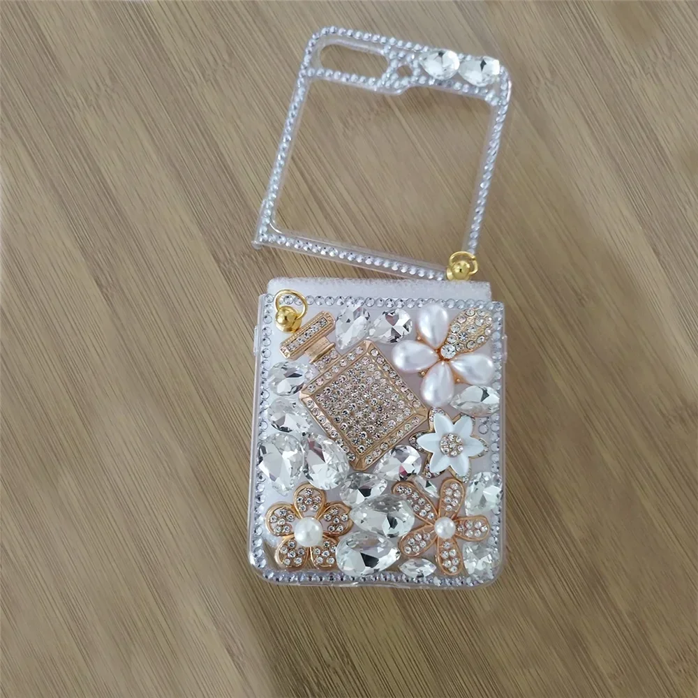 Razr 40 크리스탈 손목 스트랩 전화 케이스 Motorola Razr 40 50 Ultra 40ultra 50ultra Lanyard Telefon Coque Rhinestone Fundas