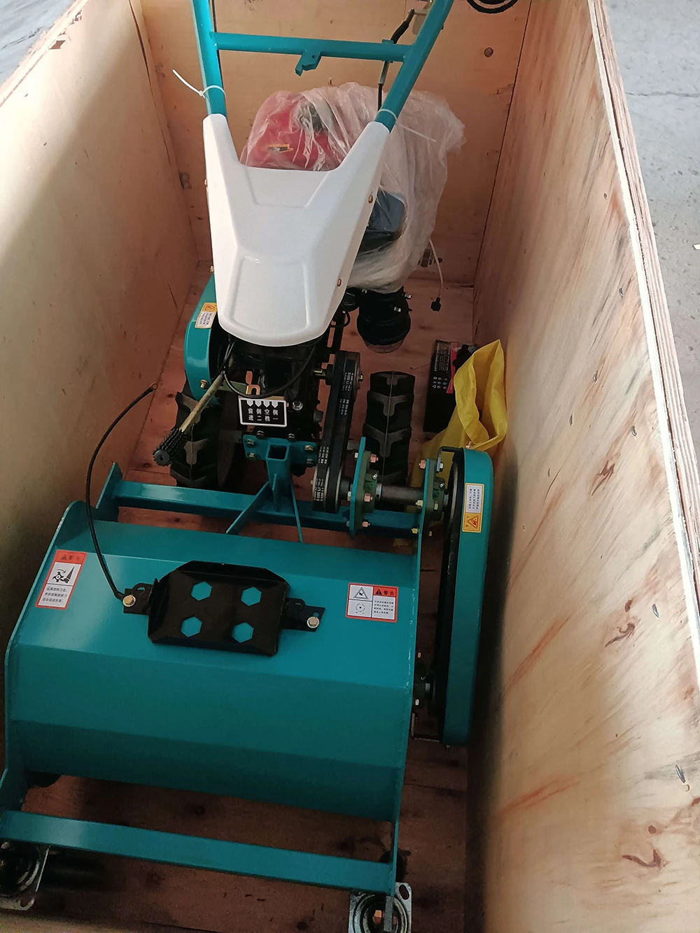 Gas Powered Push Garden Weeder,Garden Lawn Mower Grass Cutter and Diesel Reclamation Machine Hand-Push Self-Propelled High-Power