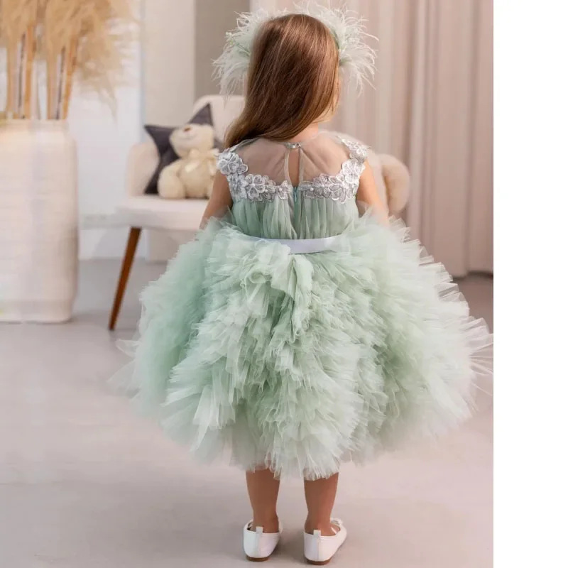 

Flower Girl Dresses Light GreenTulle Puffy White Flowers Sleeveless For Wedding Birthday Prom Holy Communion Gowns Customized