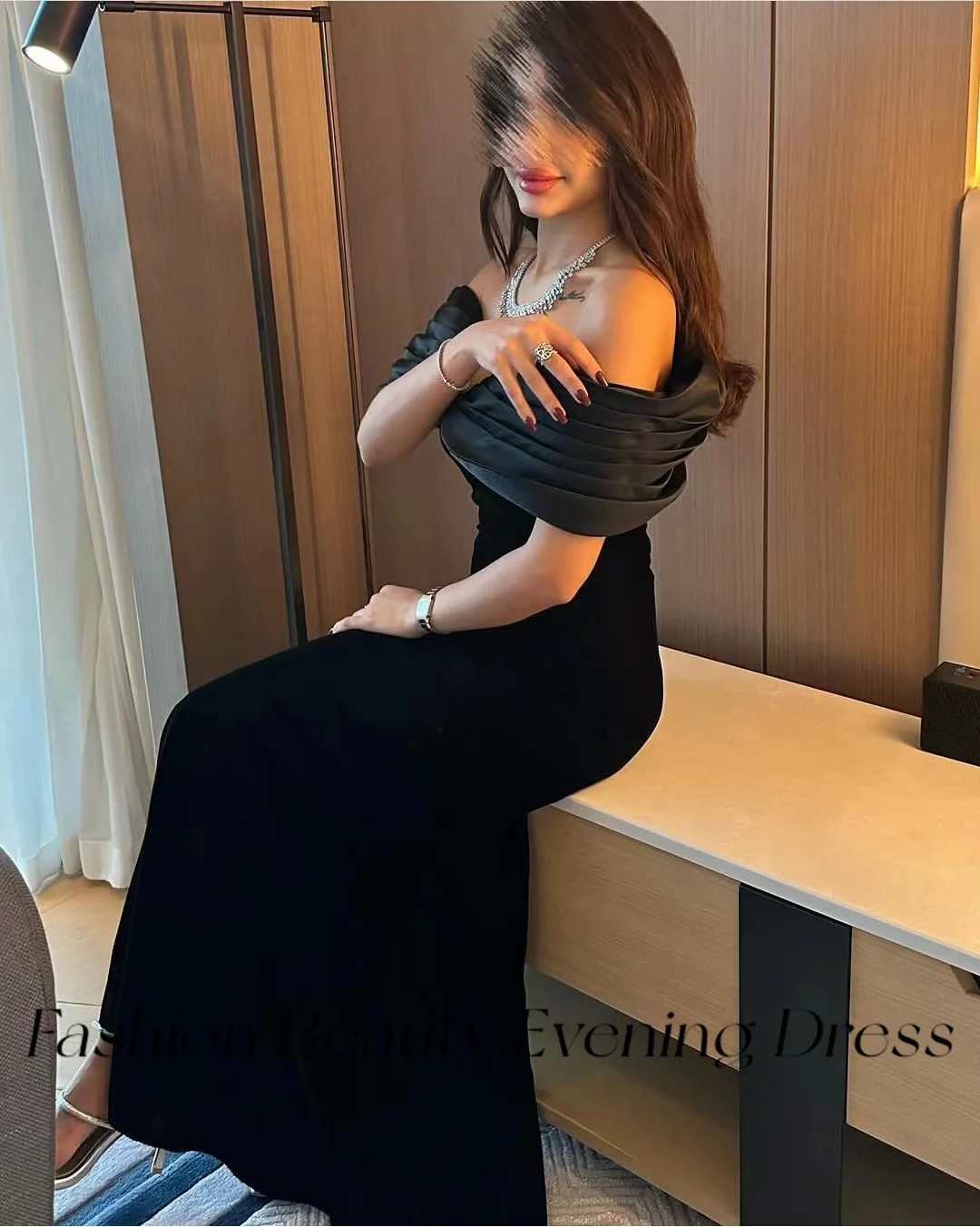 Fashion Beauty Black Evening Dresses Off Shoulder Mermaid Pleated Simple Elegant Dress For Women 2024 robes de soirée