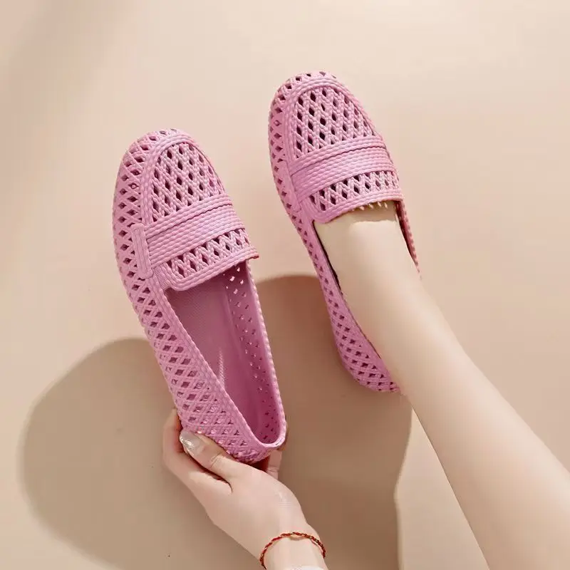 Baotou – sandales de plage à semelle plate ajourée pour femmes, chaussures de plage à semelle souple, antidérapantes, légères, de grotte, de pataugeoire, nouvelle collection été