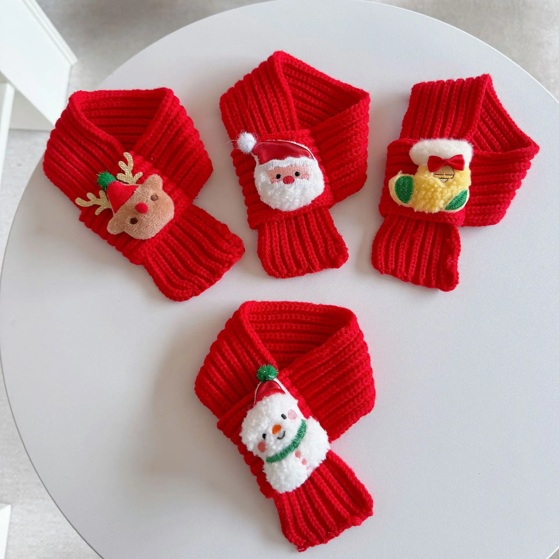 Dog Knitted Christmas Scarf Cute Puppy Knit Scarves with Pompom Pet Clothes Decoration Winter Warm Dog Cat Scarf Dog Accessories