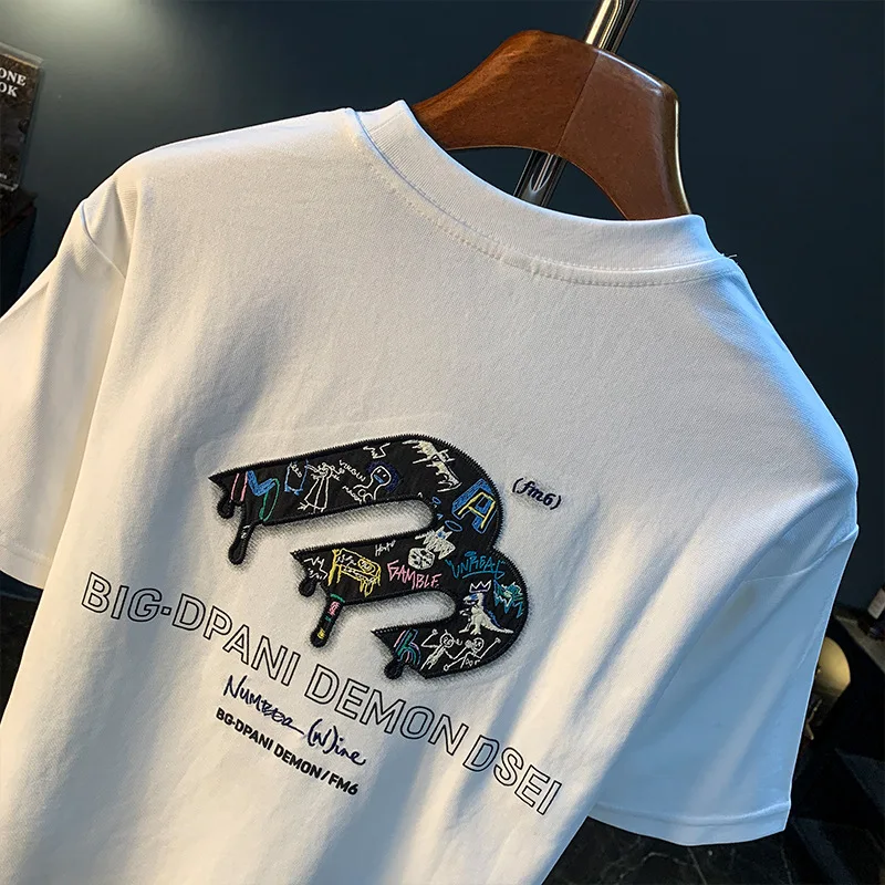 Wysokiej klasy haftowana koszulka męska z nadrukiem na lato, luźna gumka, lekki luksusowy trend, swobodny top z krótkim rękawem