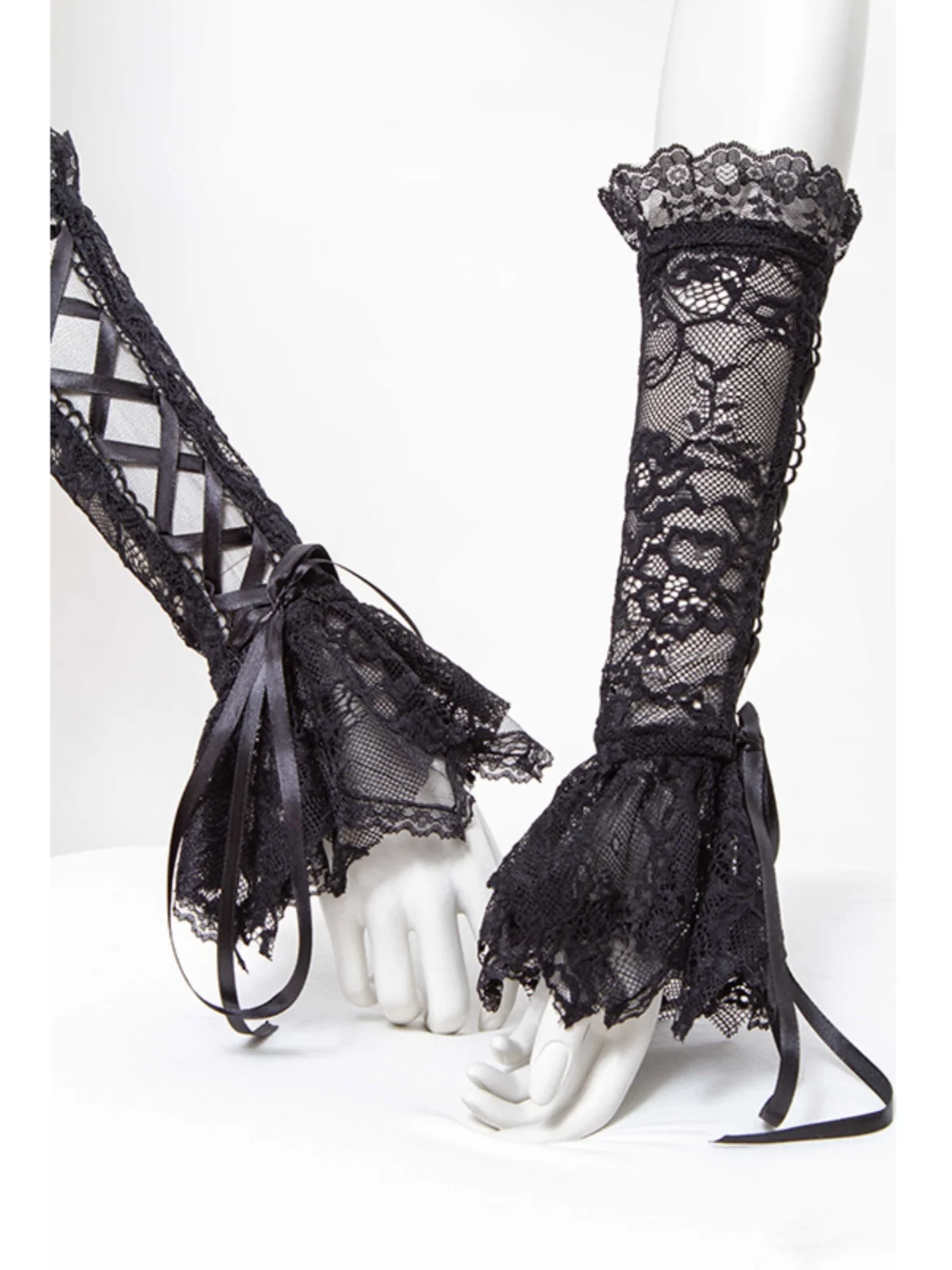 Dark Gothic Gorgeous Vintage Lolita COSPLAY Clothing Accessories Hand Sleeves Lolita Elegant Lace Ribbon OverSleeves for Women