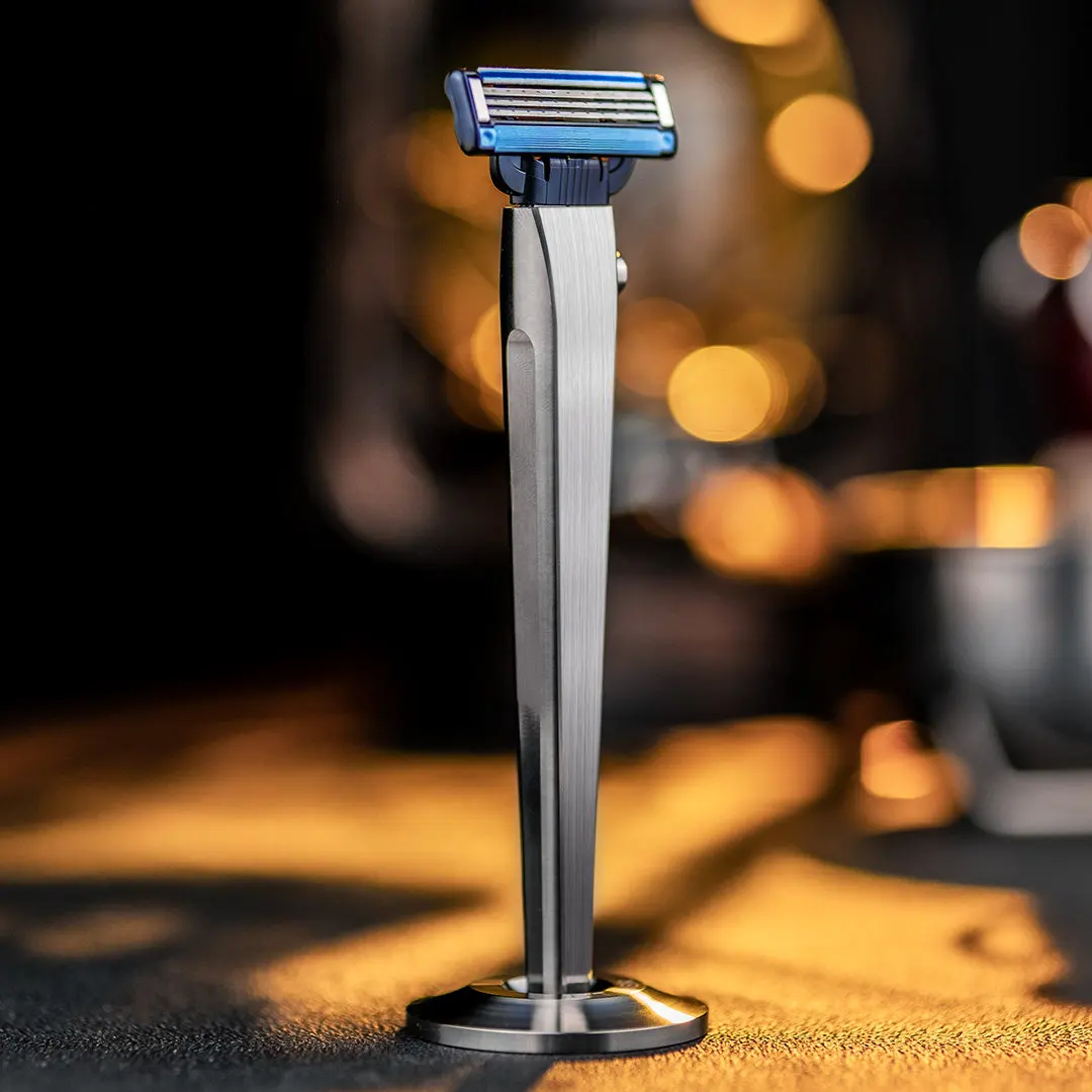 Men's Razor Simple Metal Manual Triple Blade Tool