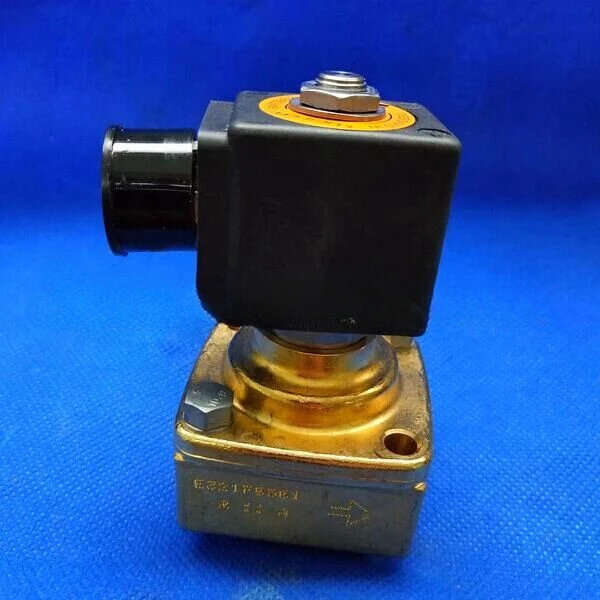 Solenoid Valve 642677 Original 500642677 Slow Wire Solenoid Valve Accessories