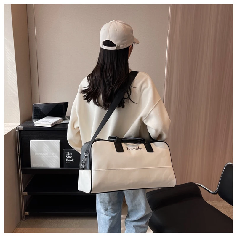 Women'S Fashion Bag PU Leather Square Gym Yoga Travel Duffle Handbag Sports Luxury Designer Shoulder Tote Hand Bag Lady Weekend