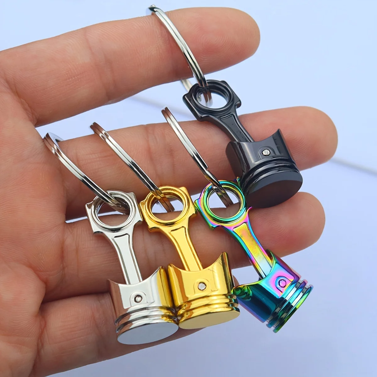 1pc Creative Car Keychain  Metal Mini Auto Engine Piston Components Shape Keychain