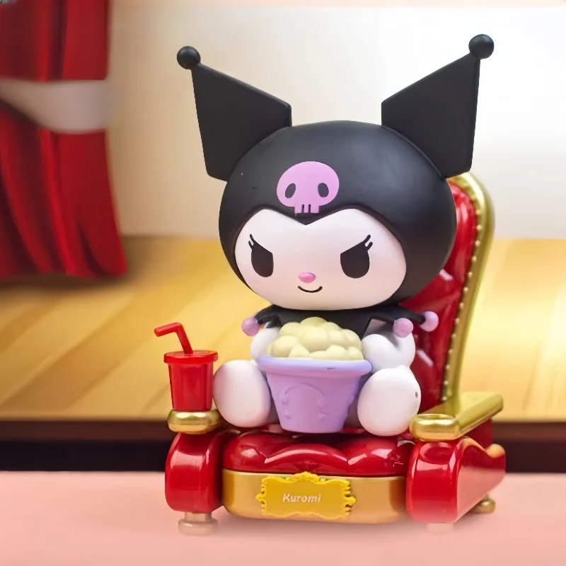 Echte Sanrio Family Theater Series Blind Box Kuromi Melody Anime Figuren Decoratie Cadeaus voor verjaardag Halloween Kerstmis