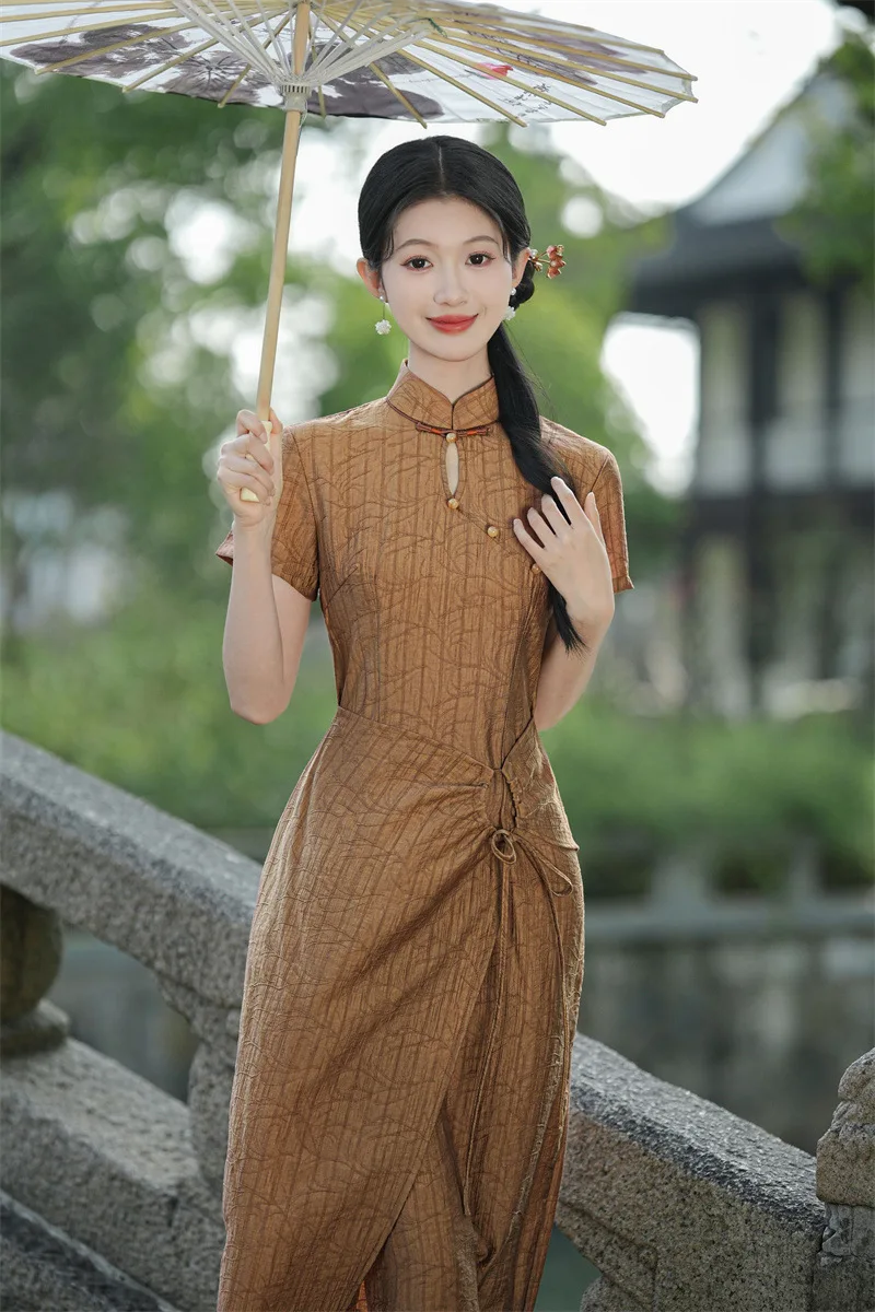 Vintage Chinese style long short sleeved green qipao 2024 spring/summer new middle-aged and elderly women's jacquard Dress