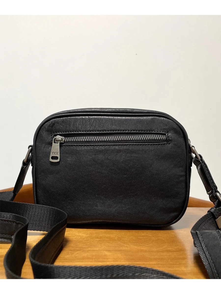 Рисунок 3 - Спортивная мужская маленькая сумка