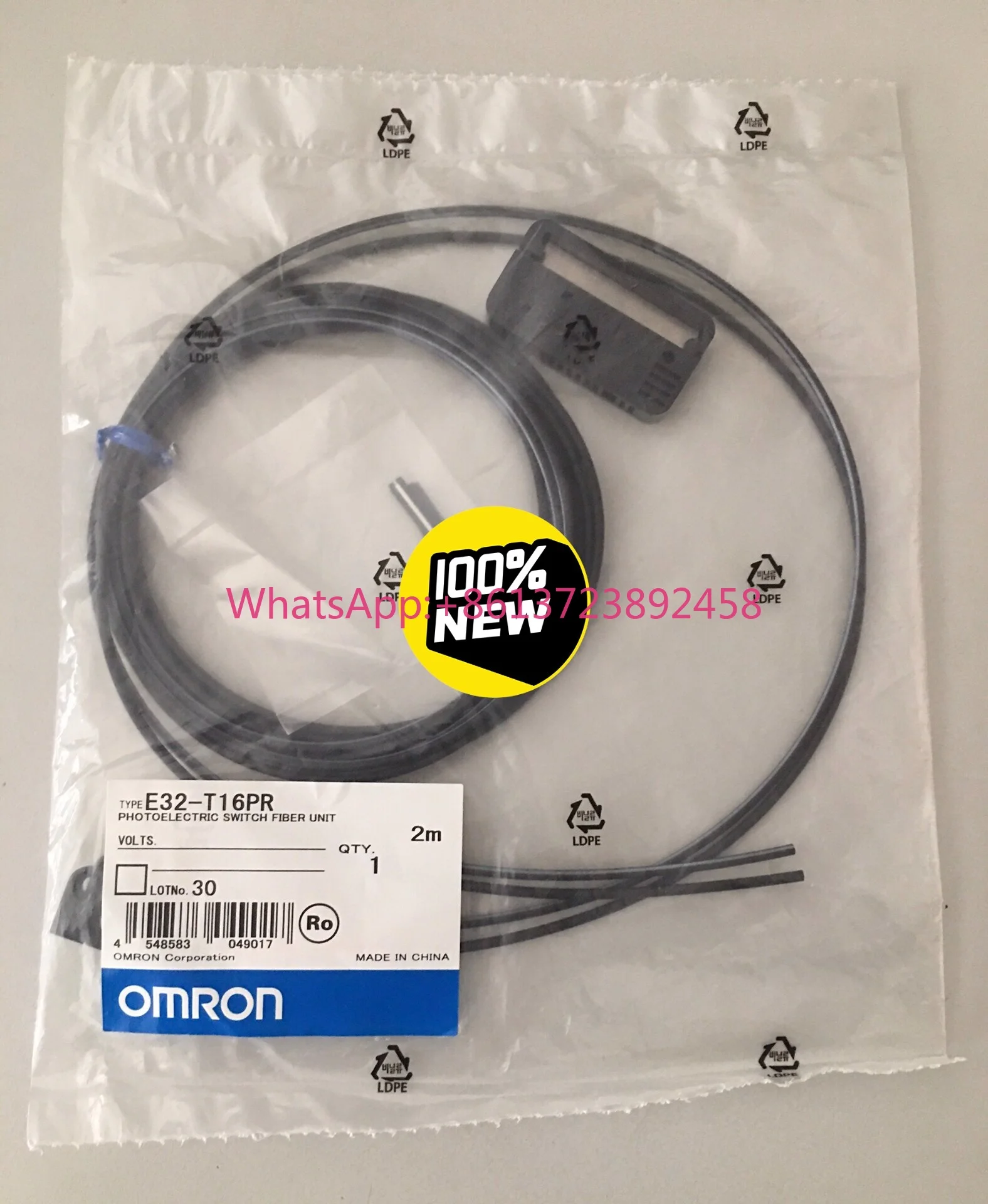 

OMRON Fiber Optic Sensor Model: E32-T16PR