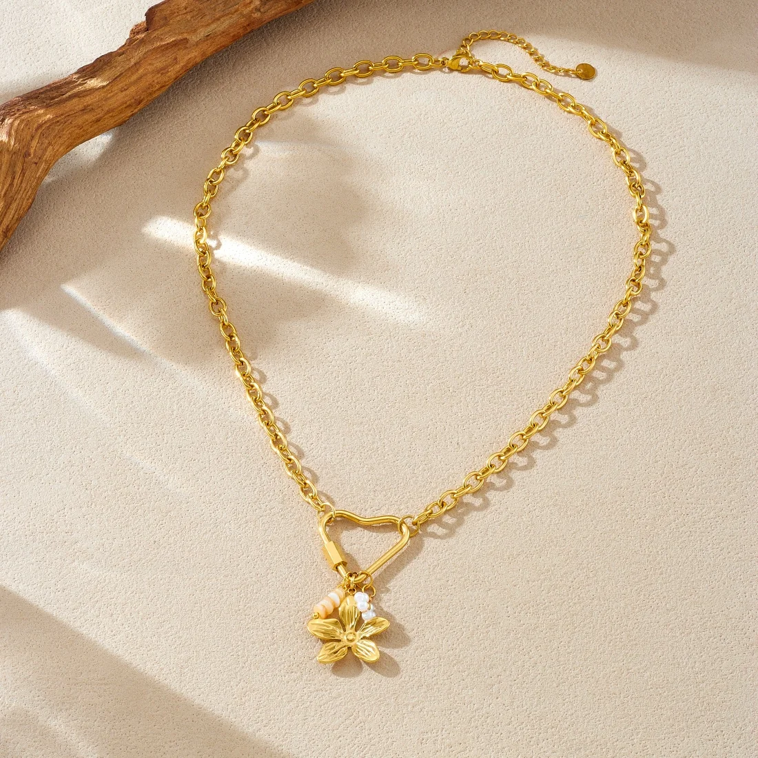 LAMENGLY 316L الفولاذ المقاوم للصدأ الإبداعية القلب قفل اللؤلؤ زهرة قلادة قلادة سيدة بسيطة الاتجاه سلسلة عنق هدايا مجوهرات الحفلات