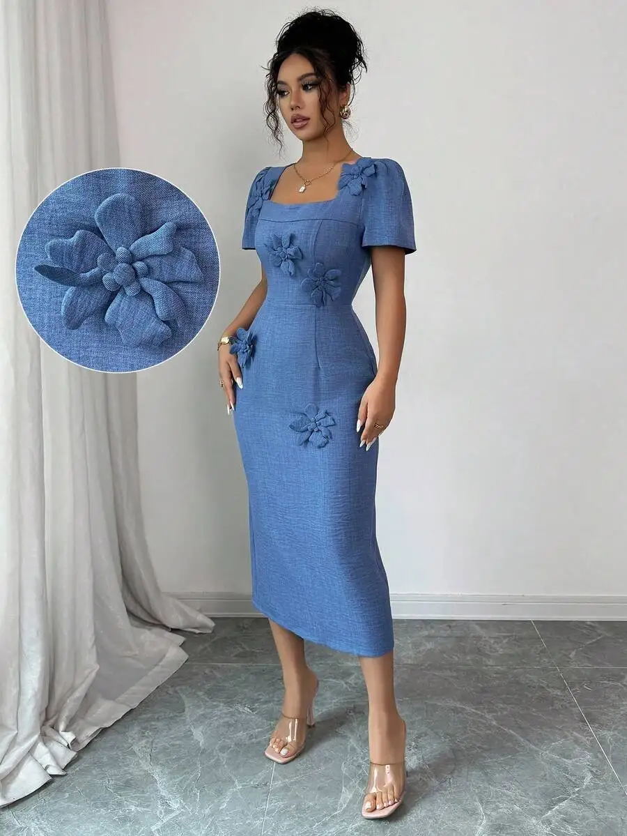 

Женское однотонное синее платье средней длины с 3D-цветочным аппликацией и квадратным вырезом
