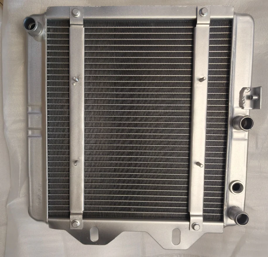 

Костюм радиатора LINHAI M550L, код 36008.