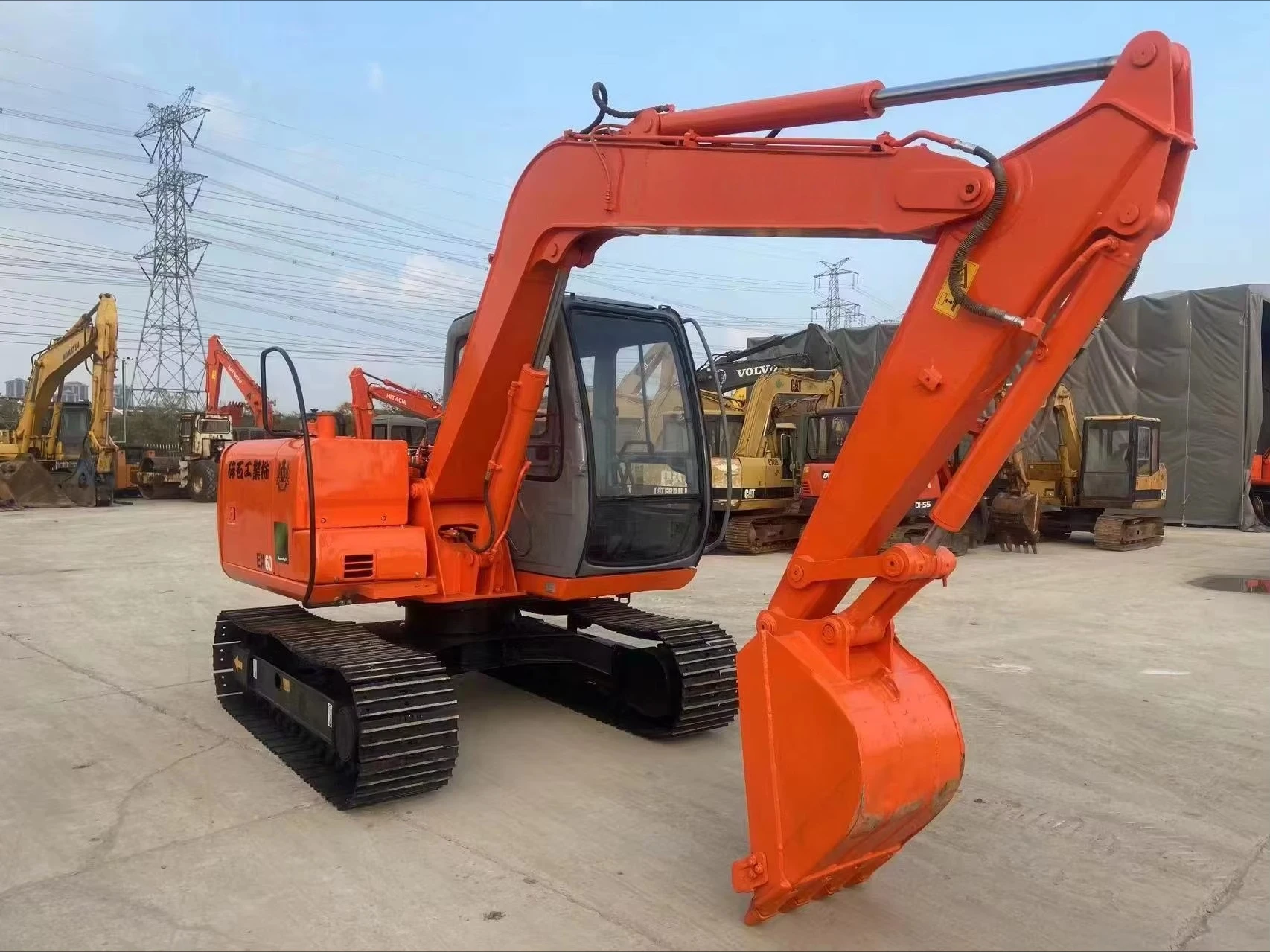 

High-Quality Small Crawler Excavator Micro Digger 1 Ton Mini Excavator with Customized Quick Hitch for Sale
